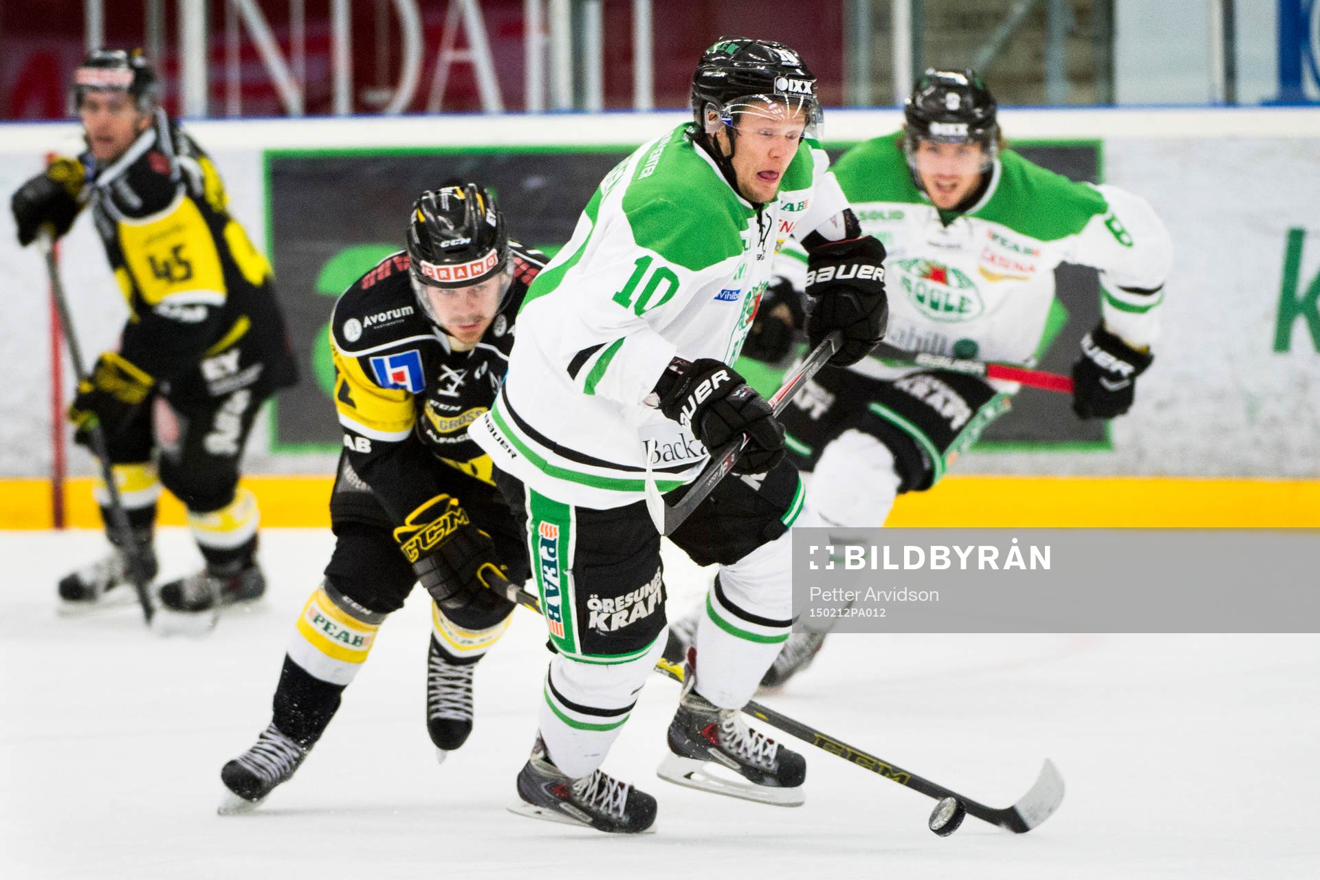 Rögles Viktor Lindgren och Västerås Fredrik Johansson