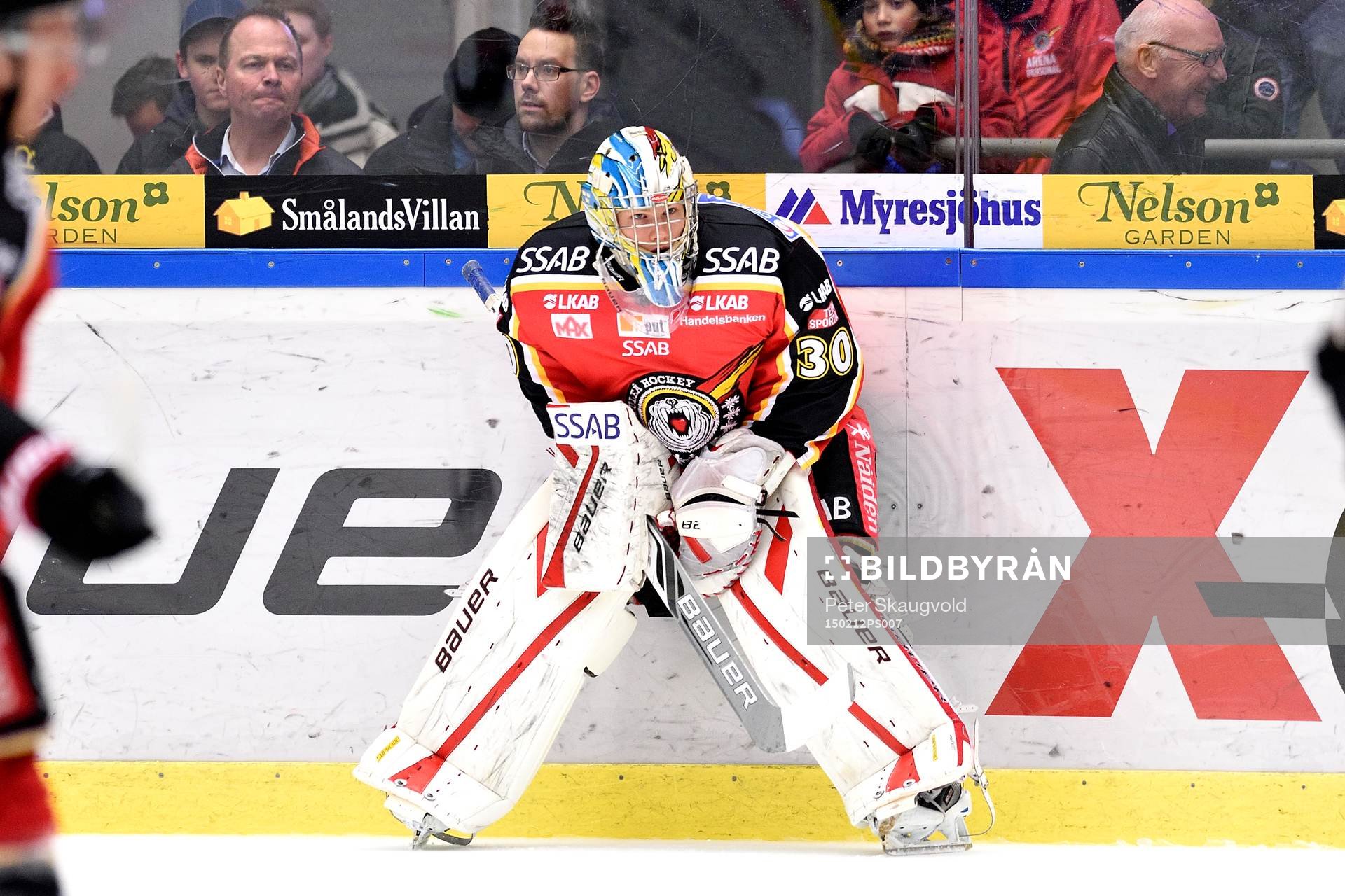 Luleås målvakt Filip Gustafsson på uppvärmningen