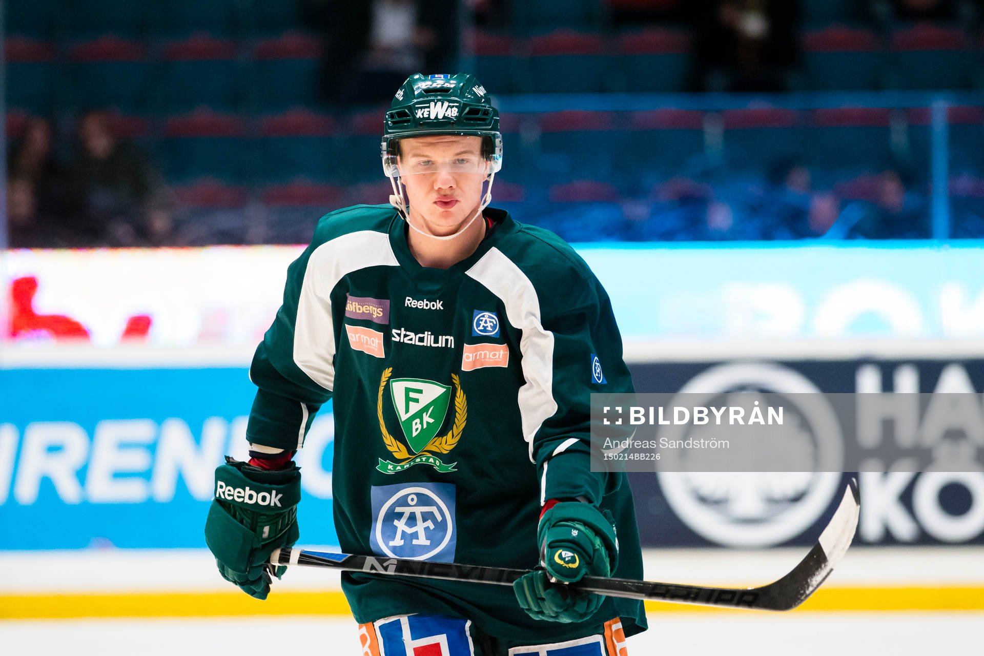 Färjestads Toni Rajala på uppvärmningen