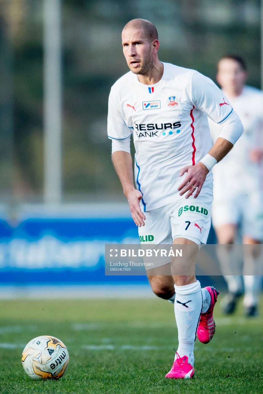 Helsingborgs Mattias Lindström under träningsmatchen i fotboll mellan Vestsjälland och Helsingborg den 14 februari 2015 i Slagelse.