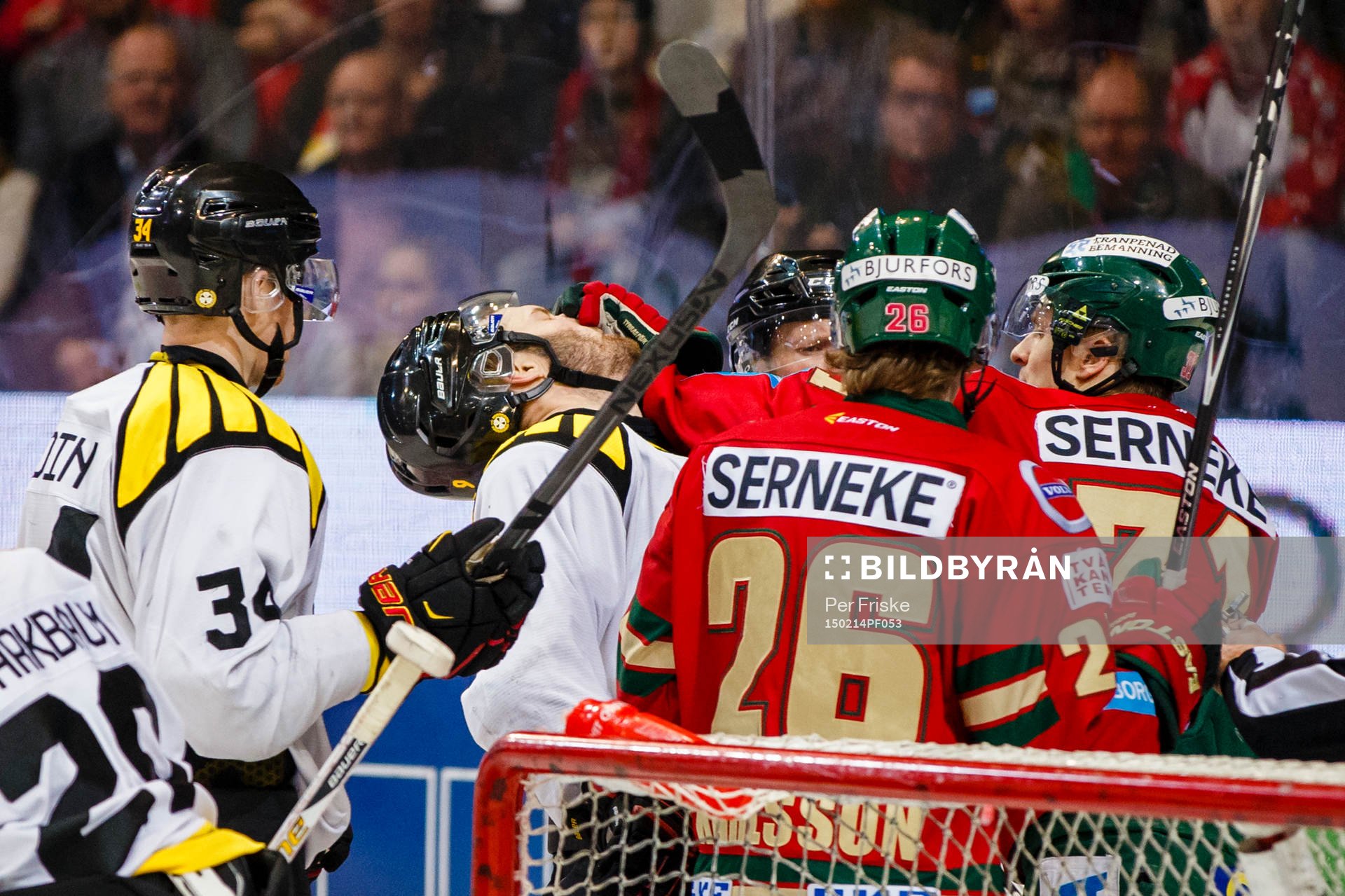 Bråk mellan Brynäs Niclas Andersen och Frölundas Nicklas