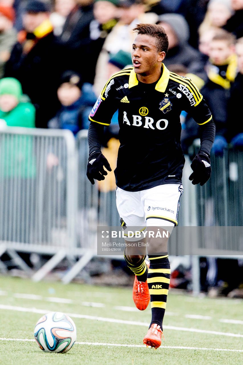 s Niclas Eliasson