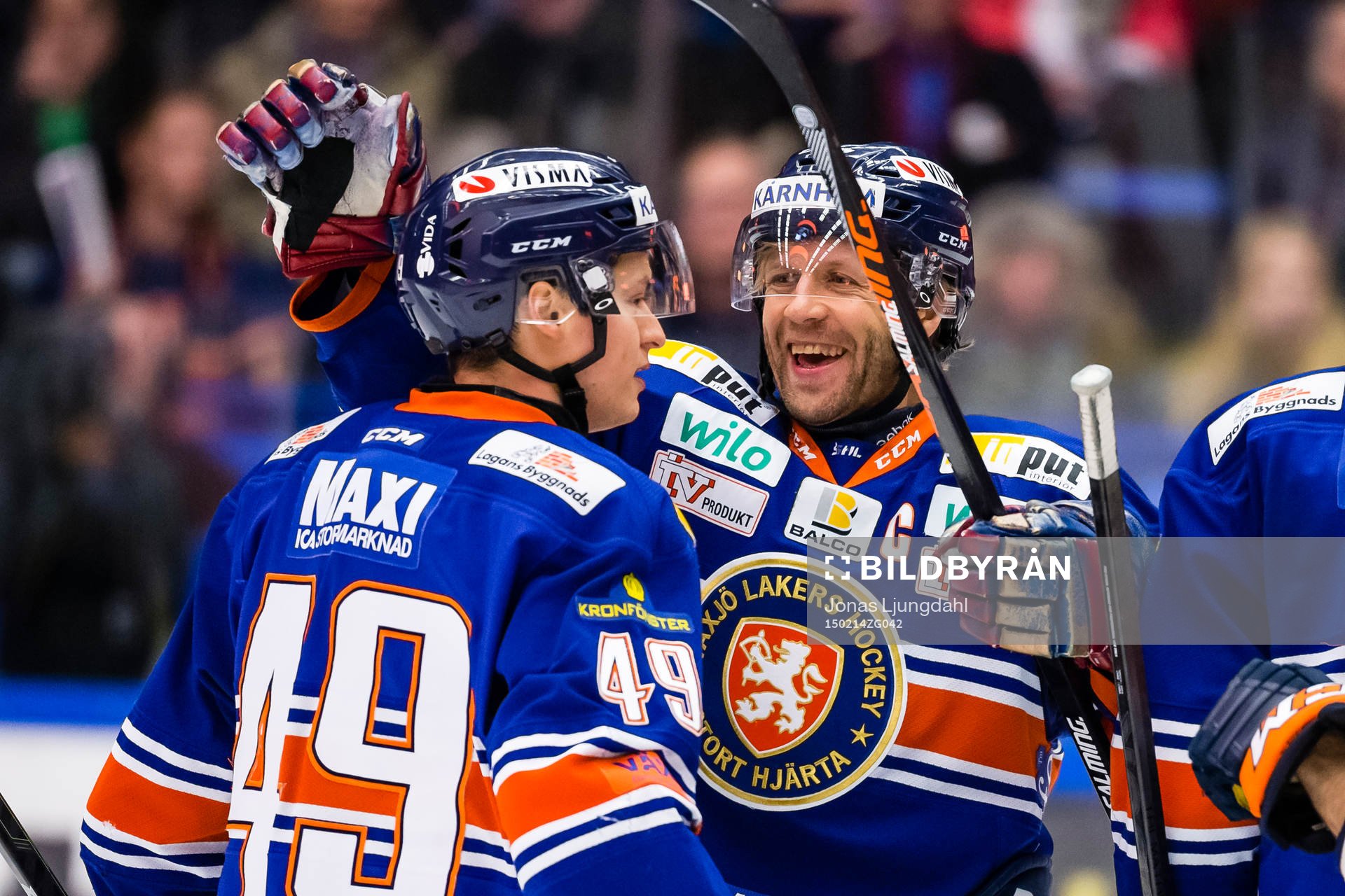 Växjös Rhett Rakhshani firara av Tomi Kallio