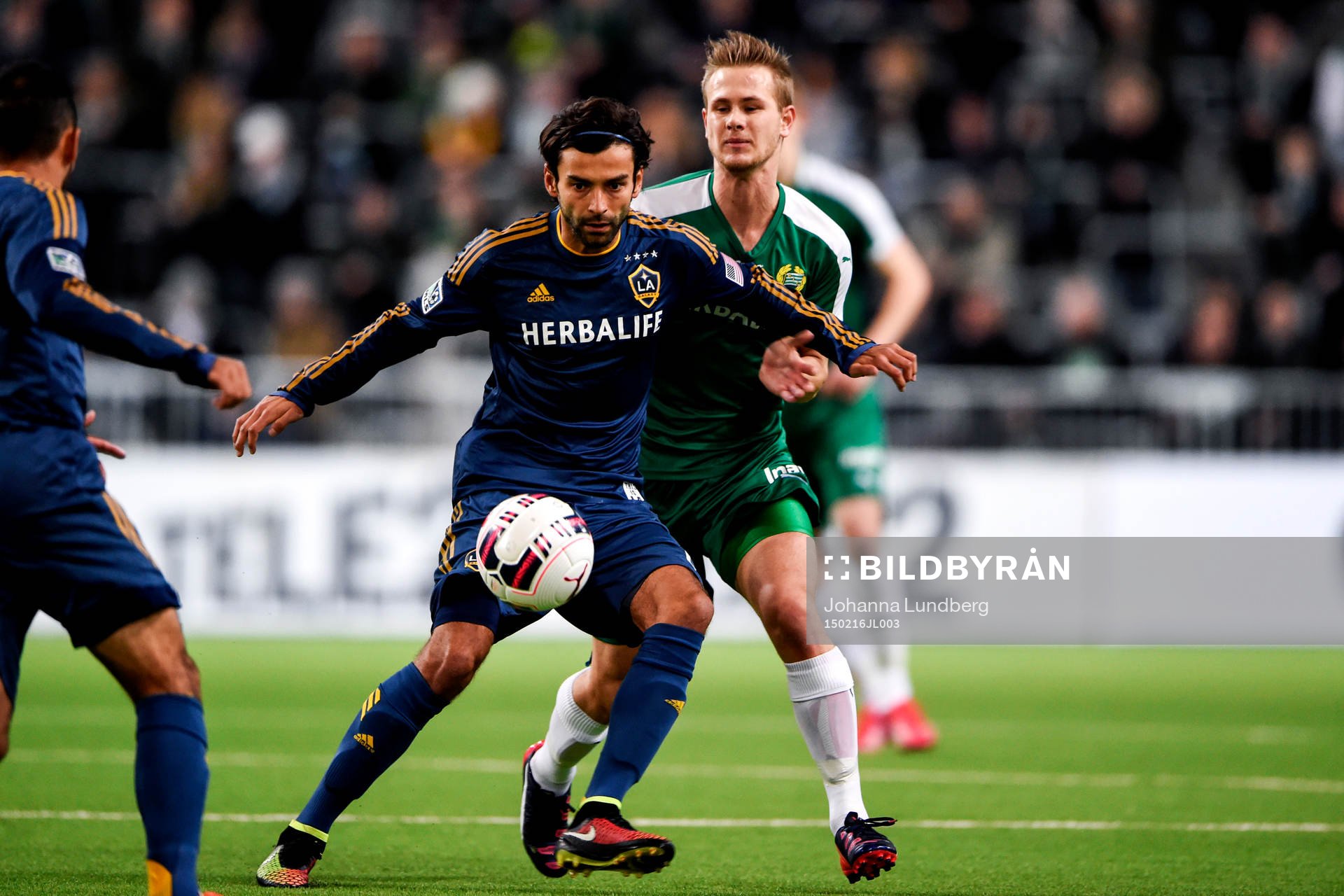 LA Galaxys Adis Husidić och Hammarbys Måns Söderqvist