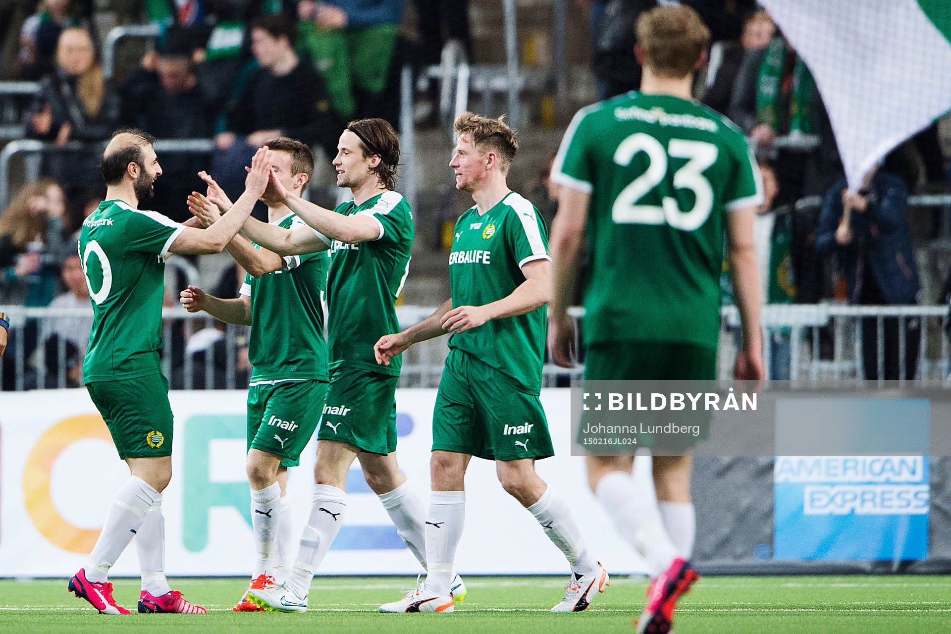 Hammarbys Linus Hallenius jublar