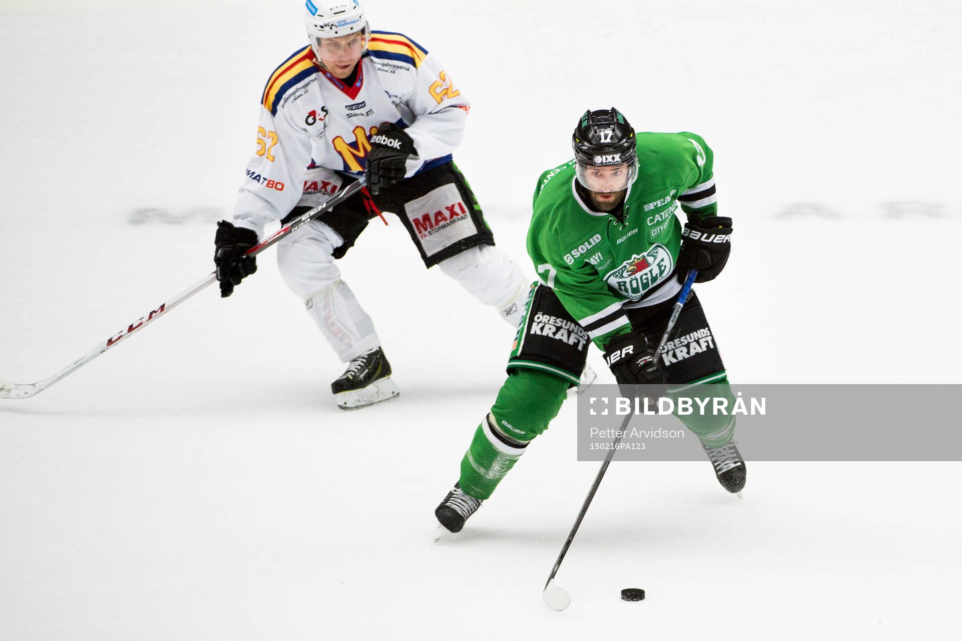 Rögles Taylor Matson och Malmö Redhawks Jens Jakobs