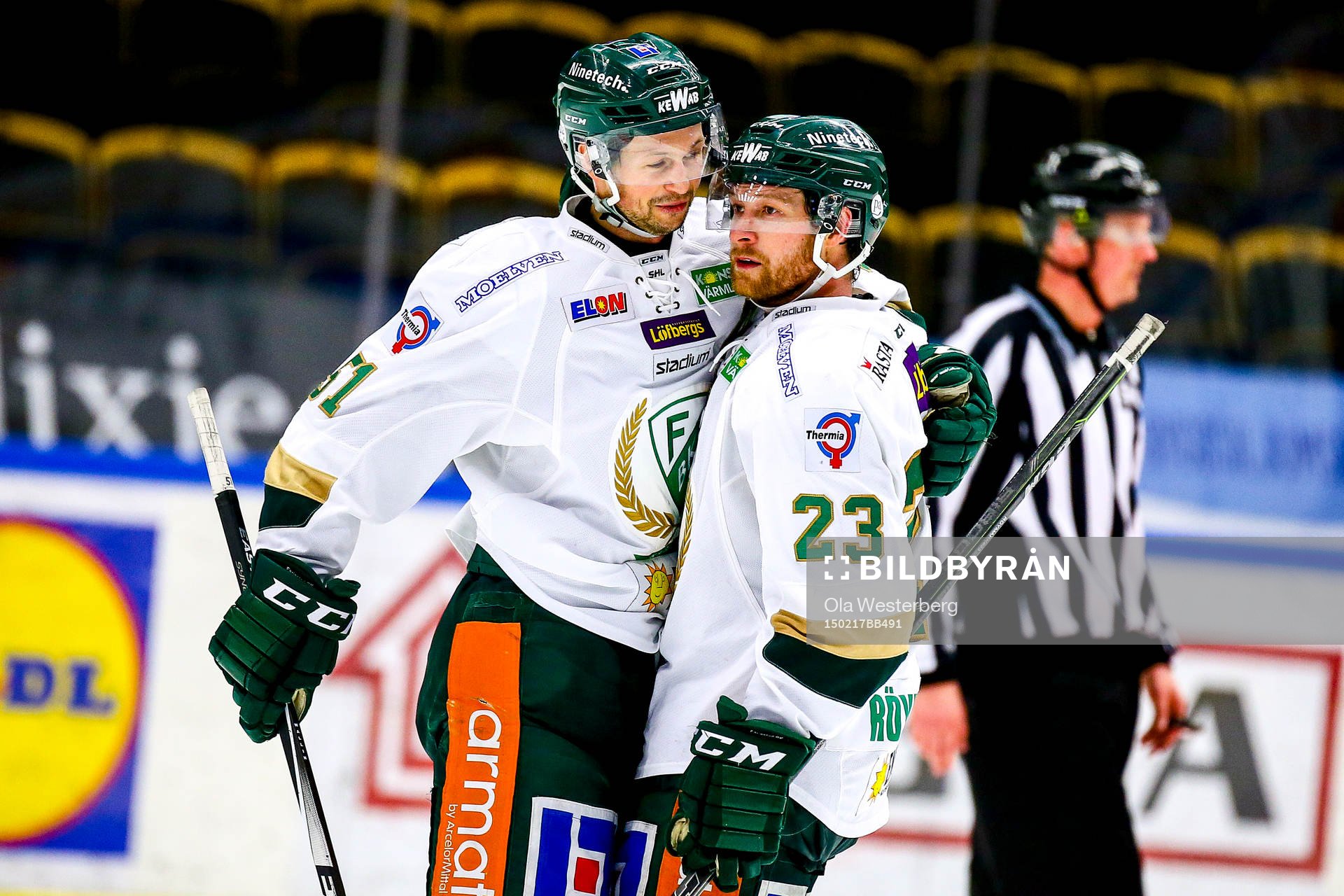 Färjestads Rickard Wallin jublar