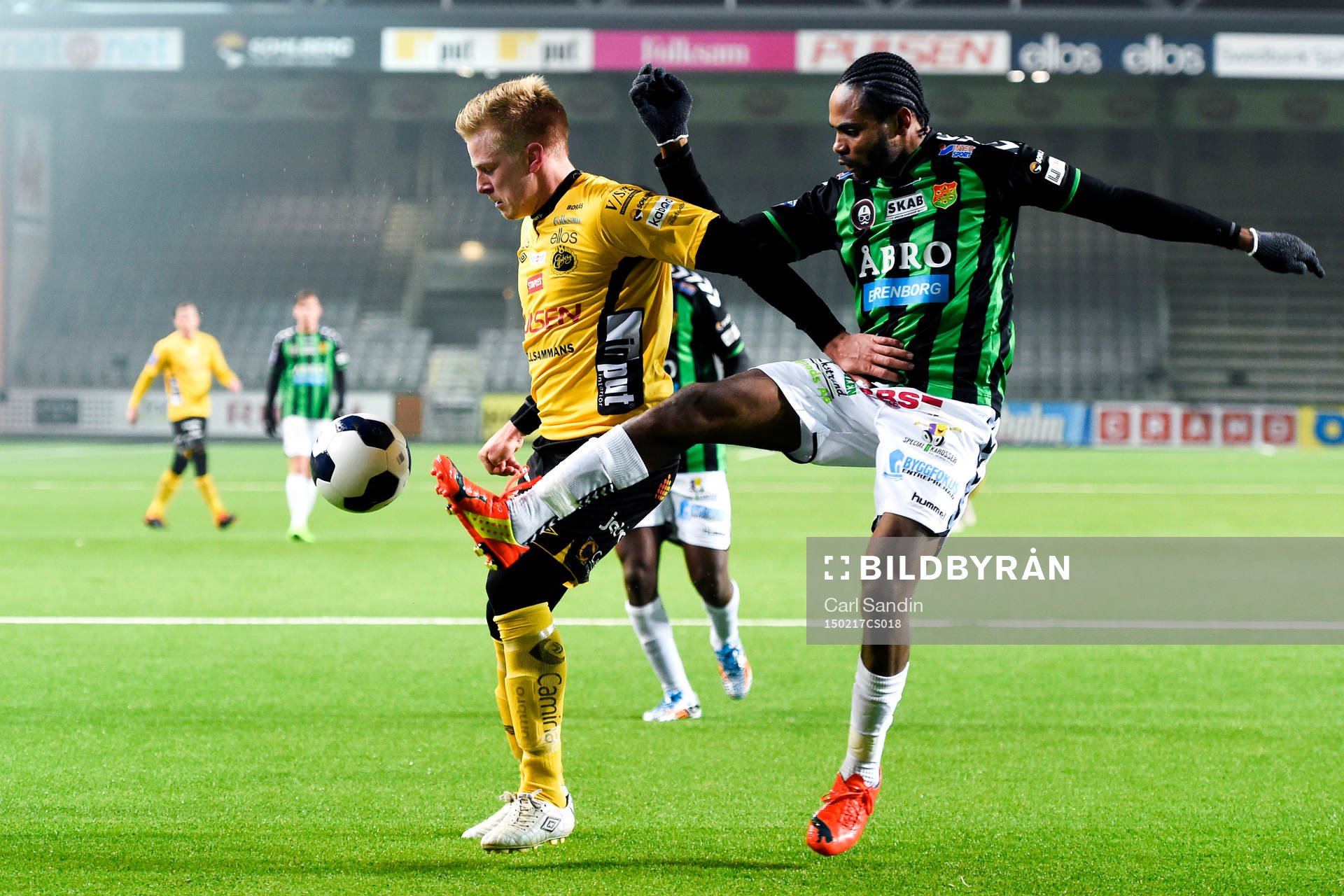 Elfsborgs Per Frick och Gais Richard Ntomba Ekunde