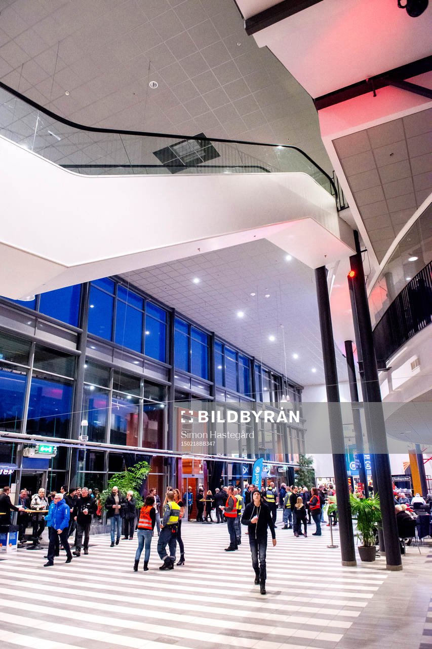 Entrén till Gavlerinken Arena före ishockeymatchen i SHL