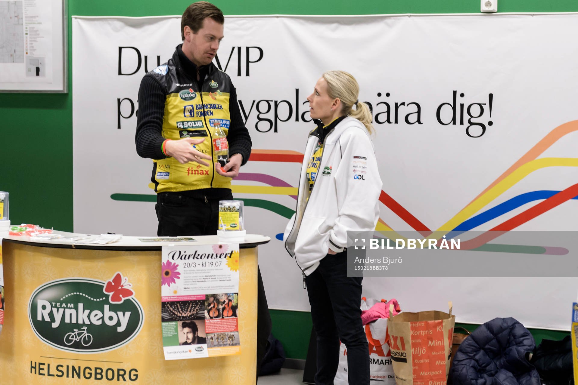 Rynkebys monter som cyklar för cancer
