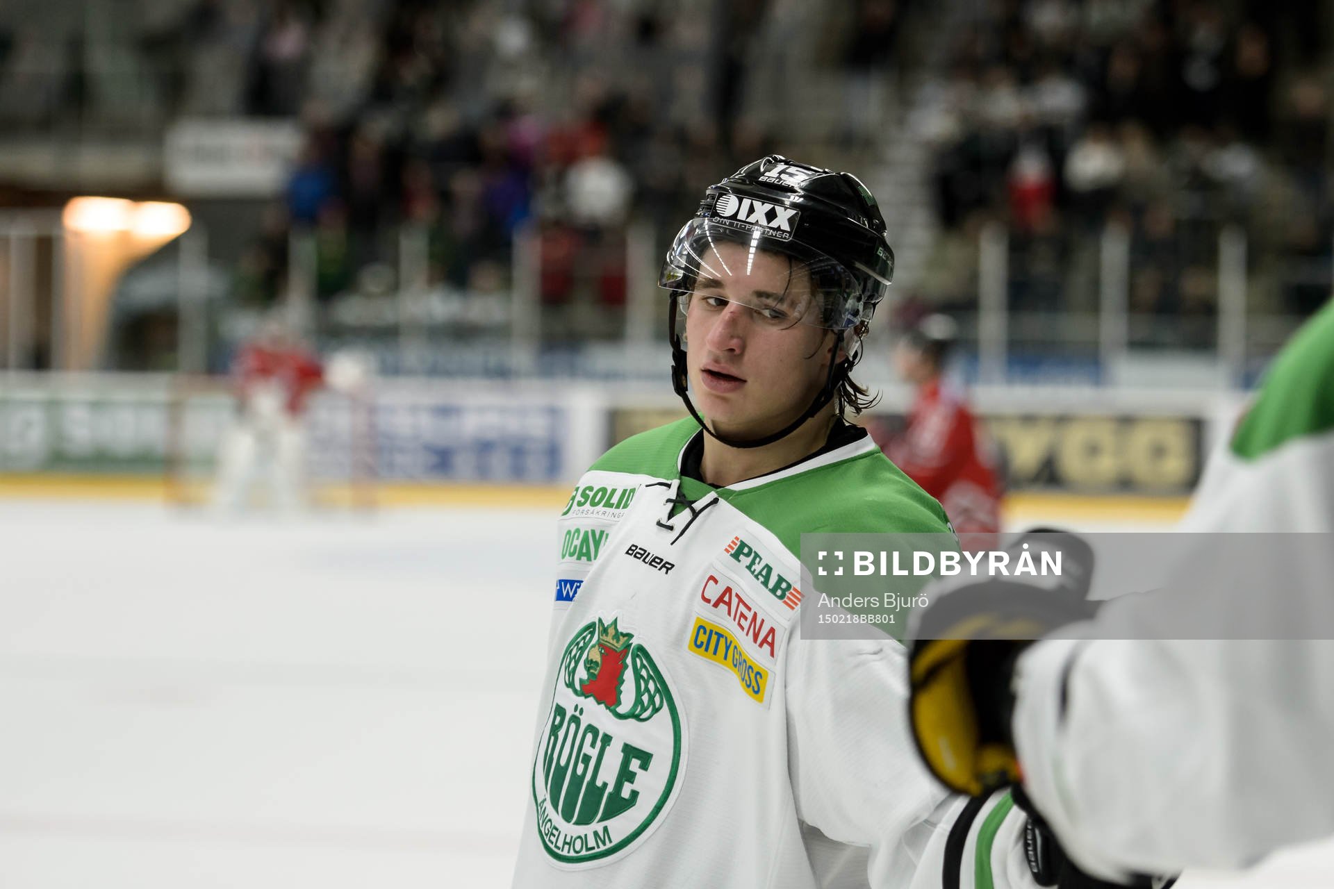 Rögles Jakob Lilja firar med båset