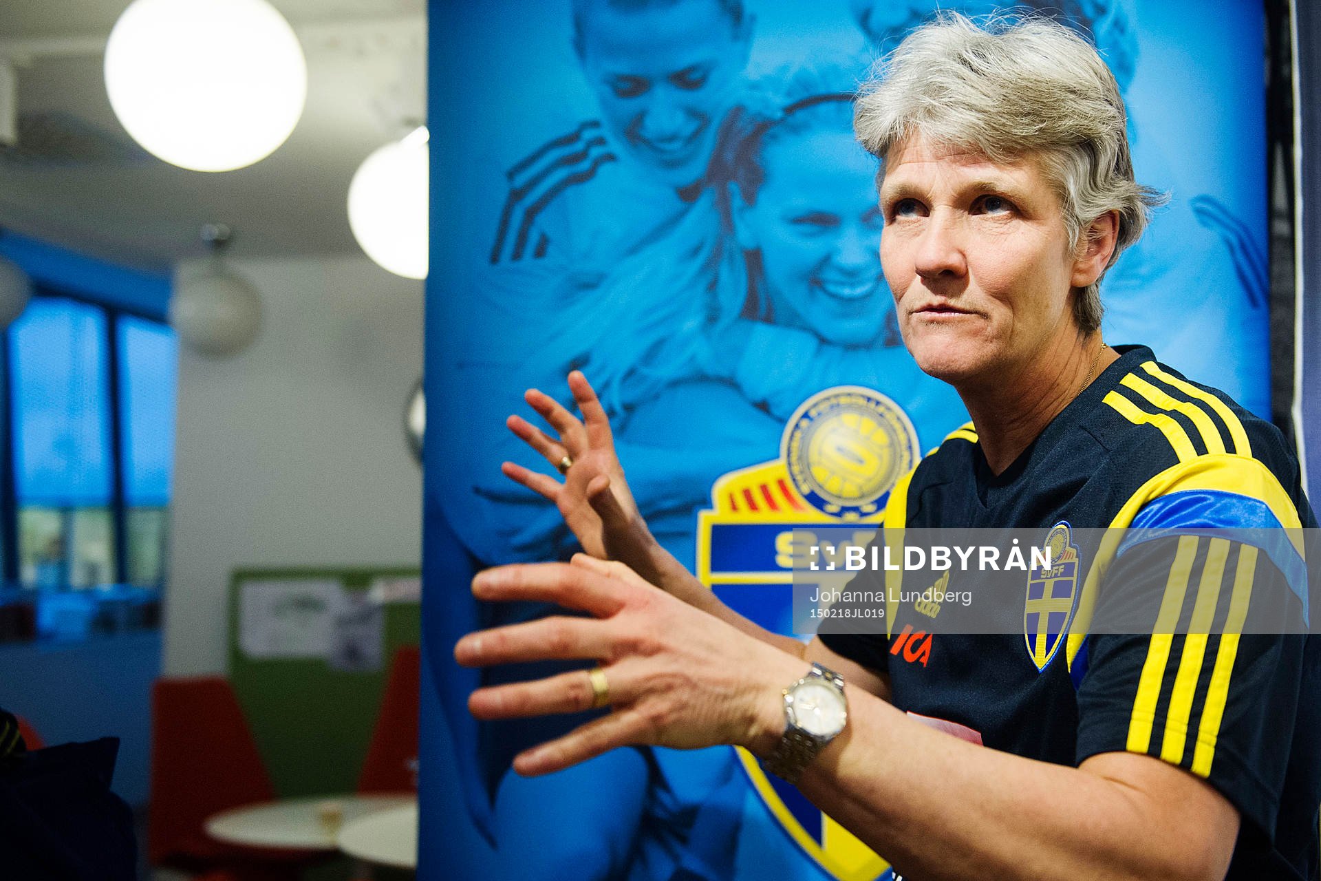 Sveriges förbundskapten Pia Sundhage presenterar truppen inför Algarve Cup under en presskonferens den 18 februari 2015 i Stockholm.