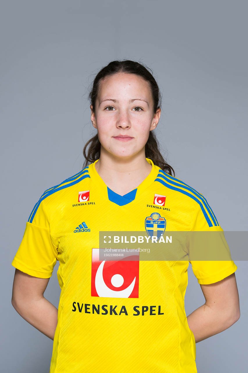 Linnea Berger som spelar i F17/98-landslaget