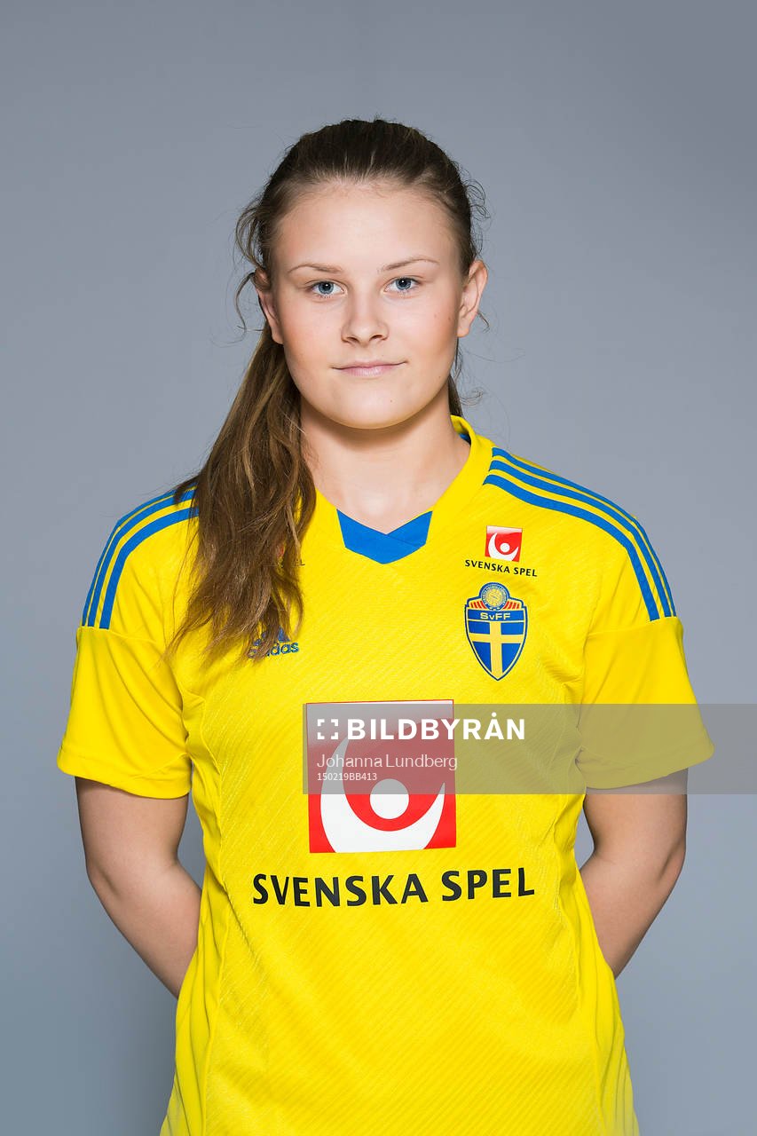 Amanda Nildén som spelar i F17/98-landslaget