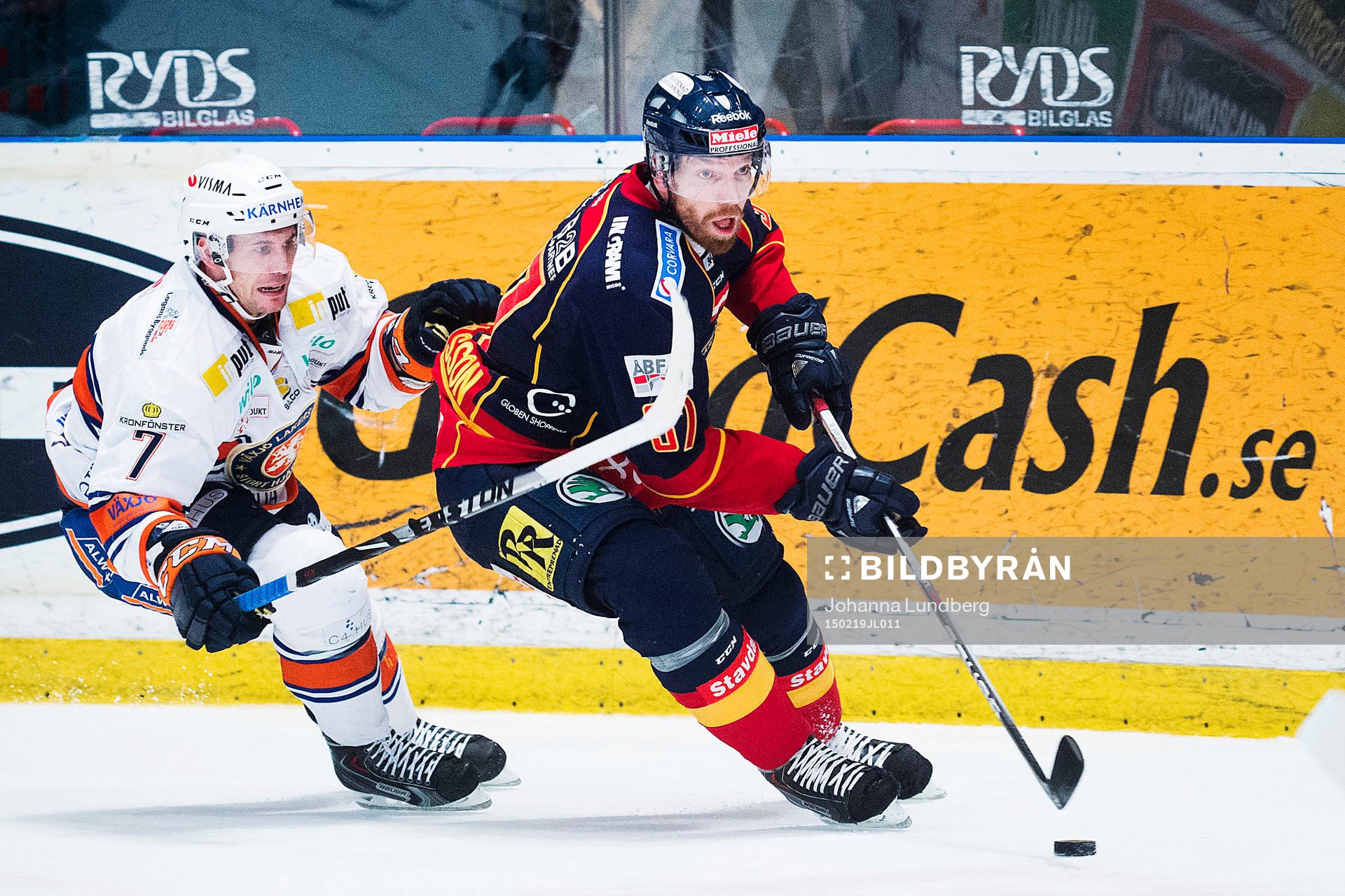 Växjös Jeff Tambellini och Djurgårdens Mikael Samuelsson