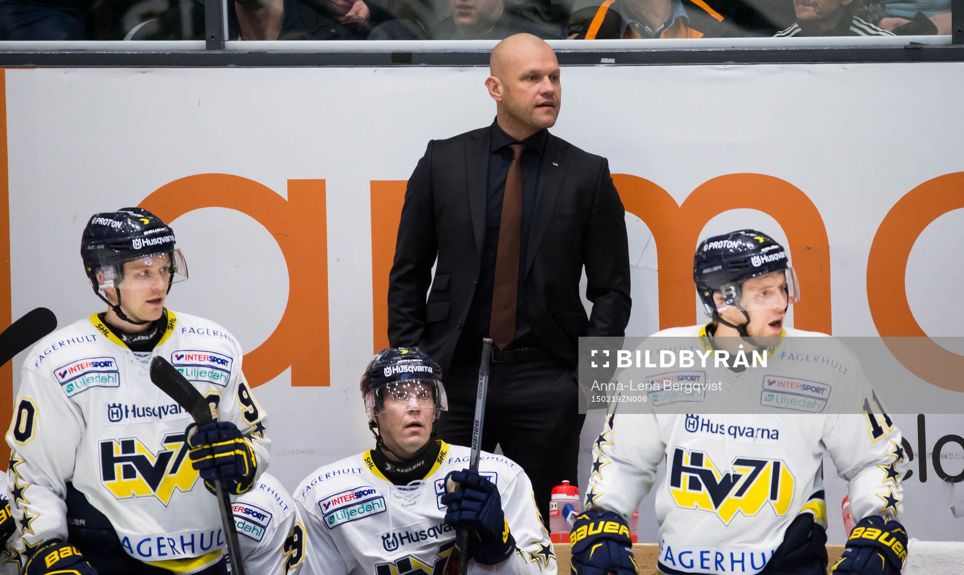 s tränare Andreas Johansson bakom Ted Brithén (v) och