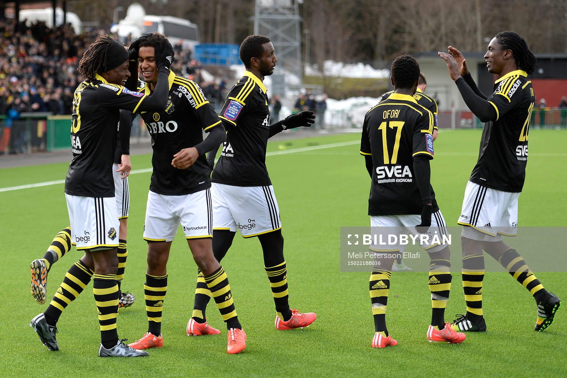 s Mohamed Bangura jublar