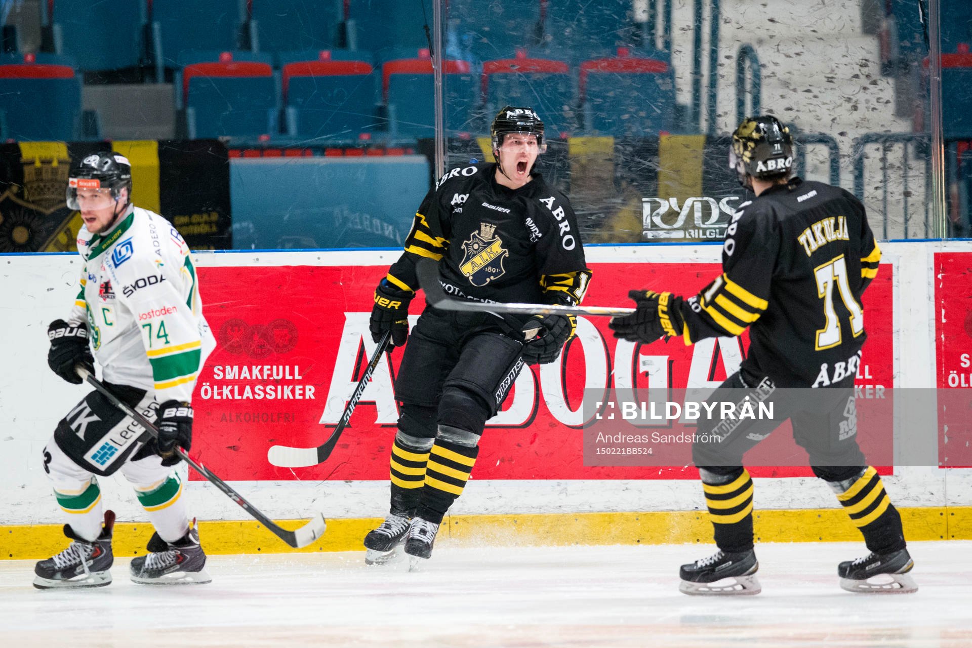 s Emil Lundberg firar