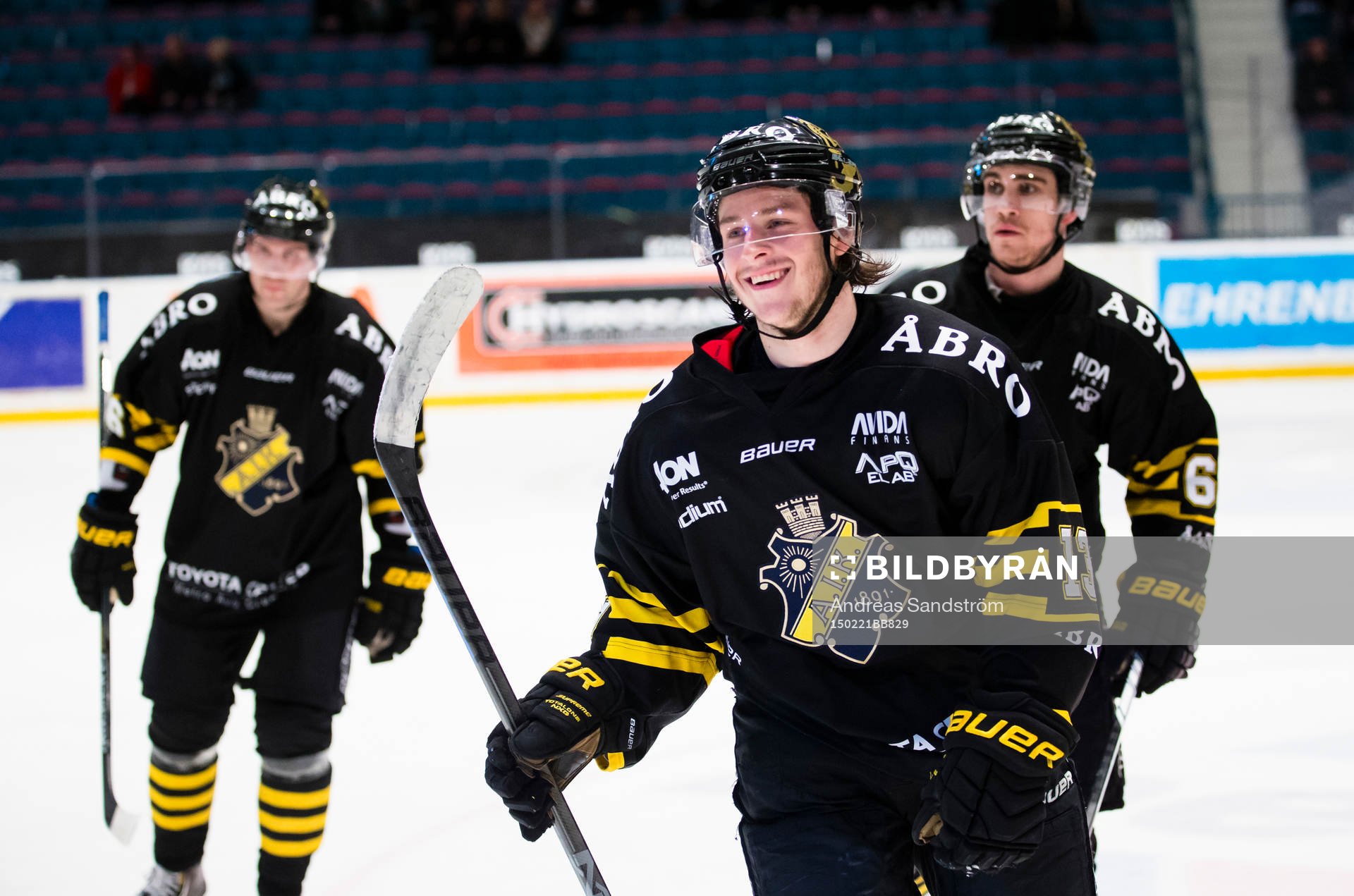 s Marcus Jonsson ser glad ut