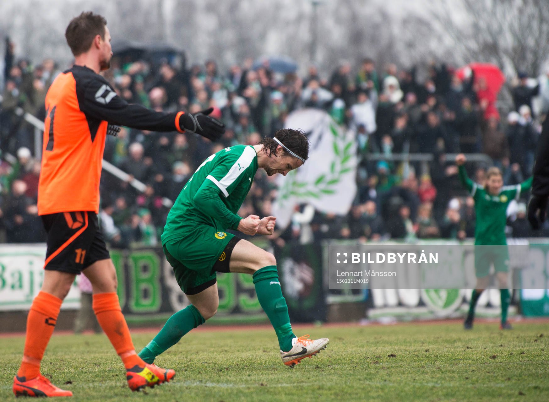 Hammarbys Linus Hallenius har gjort segermålet 0-1 och