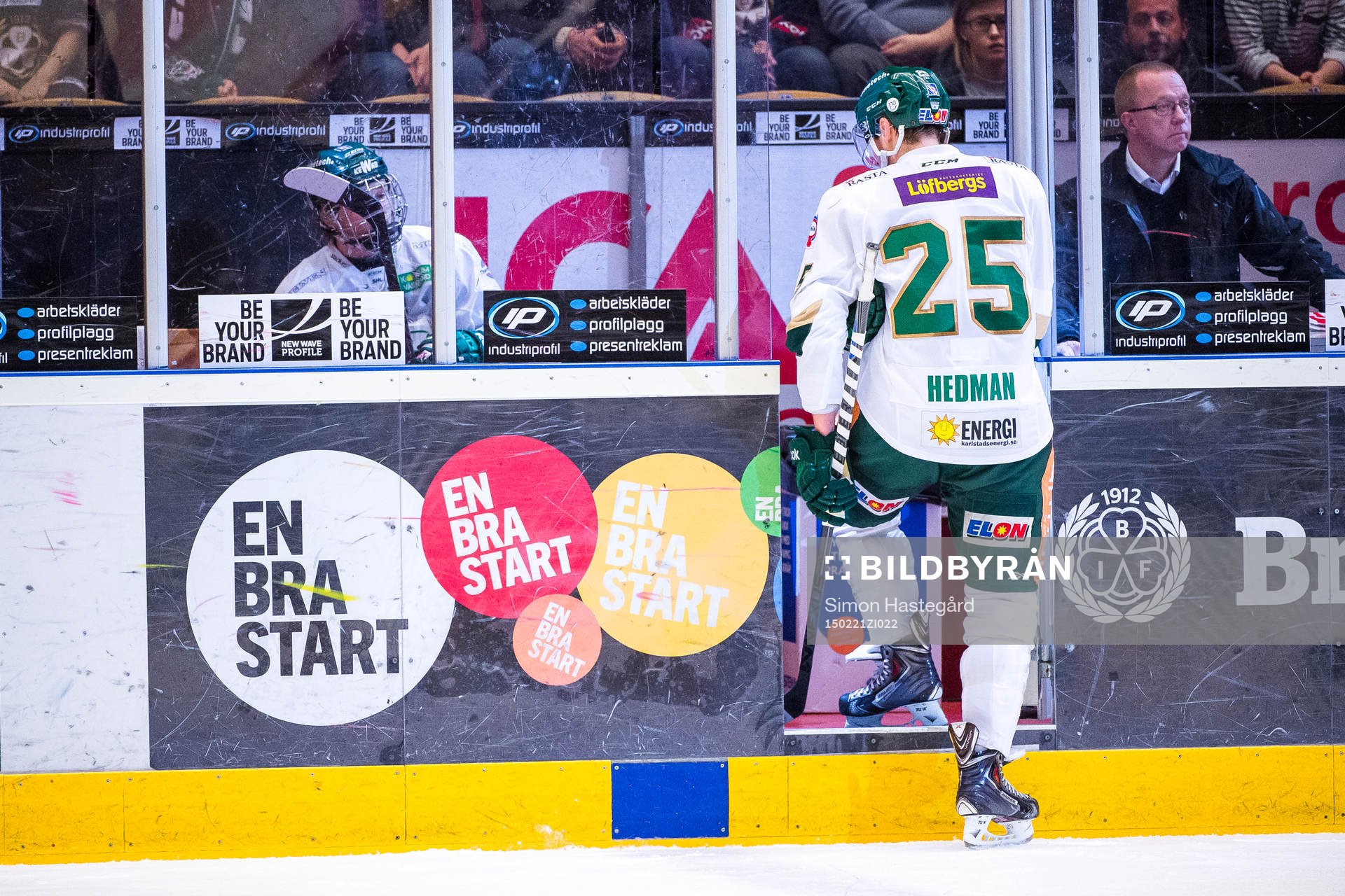 Färjestads Anton Hedman visas ut 2+10