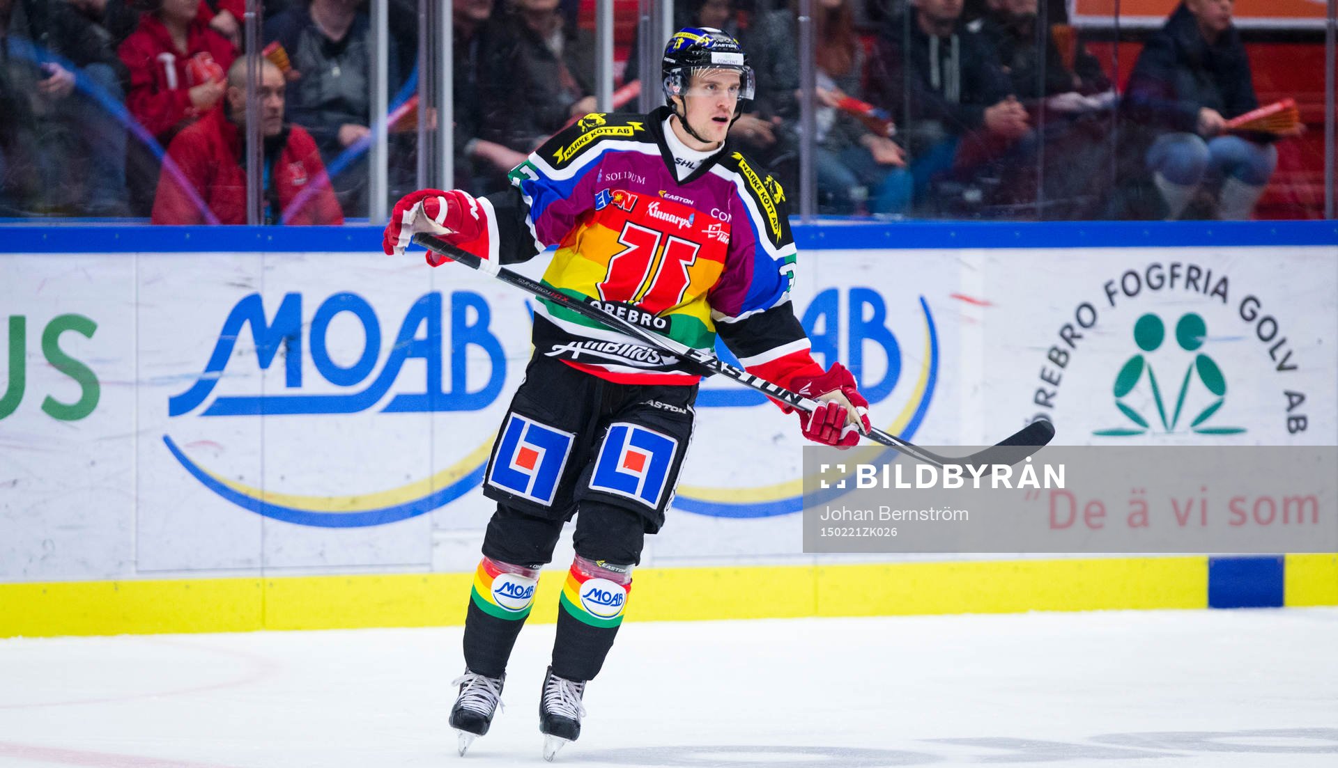 Örebros Stefan Johansson i för dagen en pridetröja