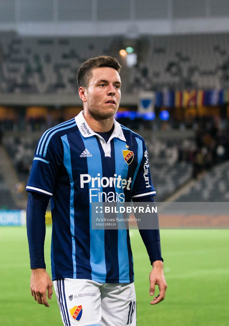 Djurgårdens Kerim Mrabti ser deppig ut