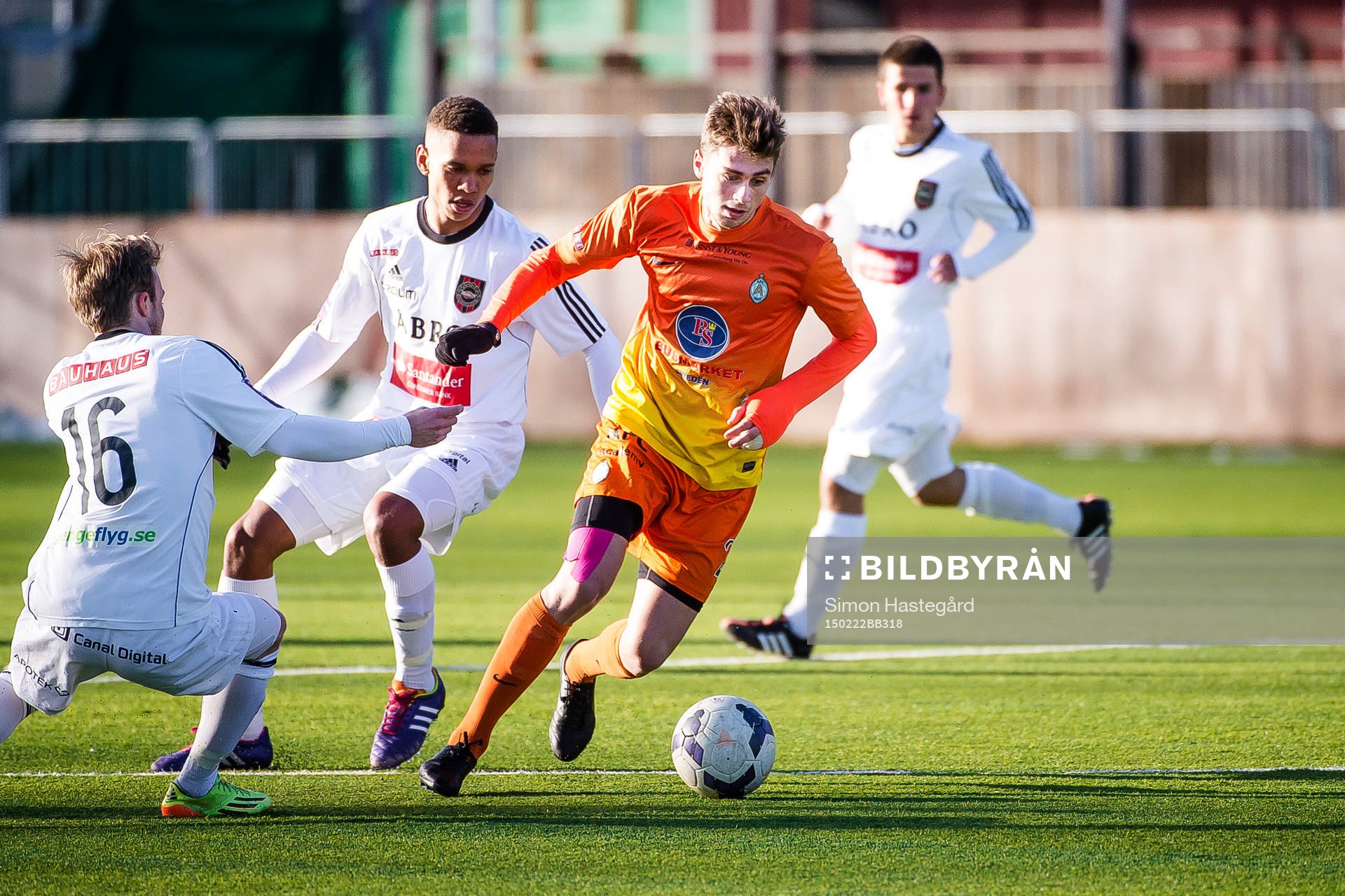 Athletic FCs Filip Rogic under fotbollsmatchen i Svenska Cupen mellan Athletic FC och Brommapojkarna den 22 Februari 2015 i Stockholm.