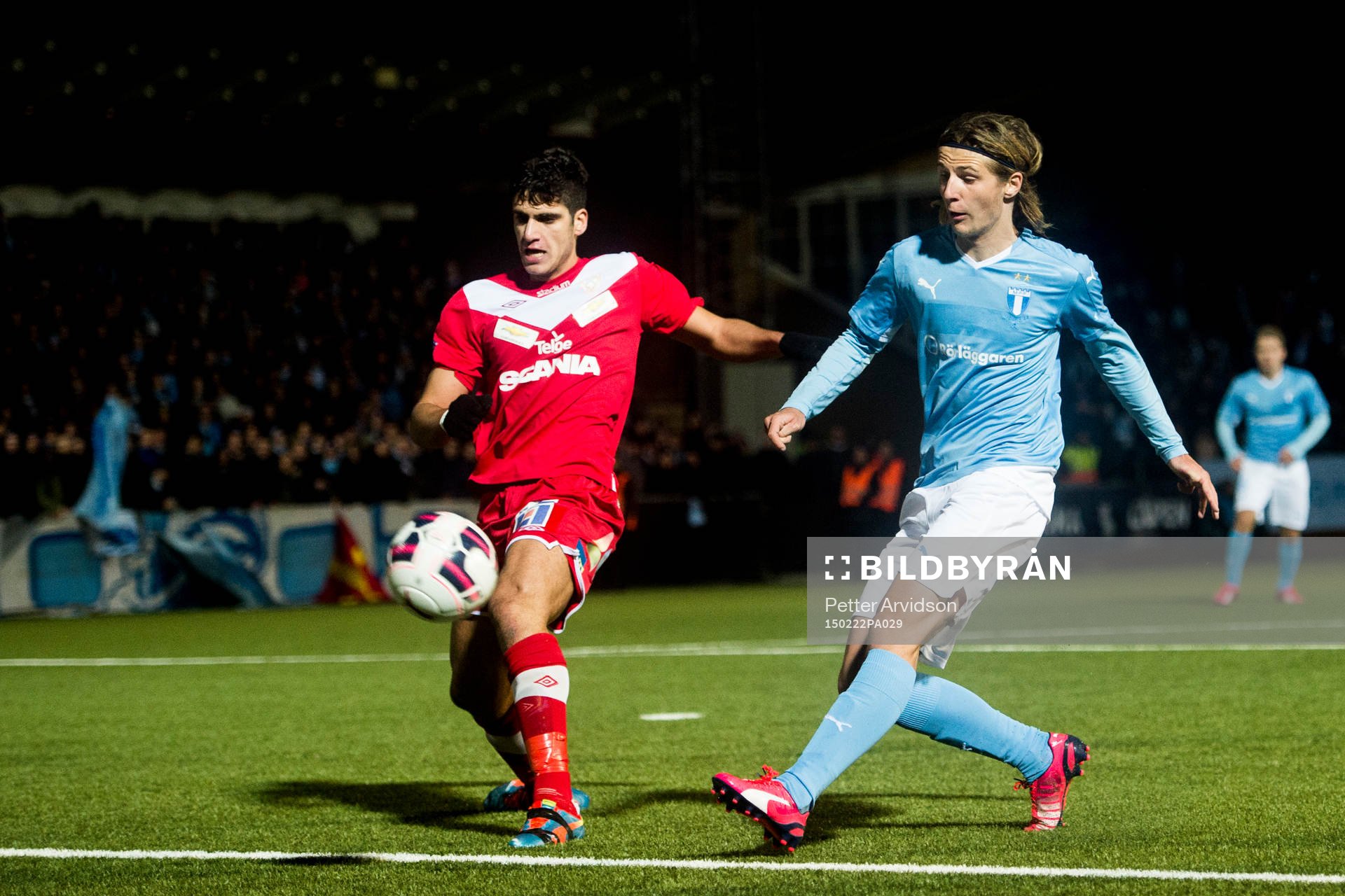 Malmö FFs Pawel Cibicki och Assyriskas Nemrud Awrohum