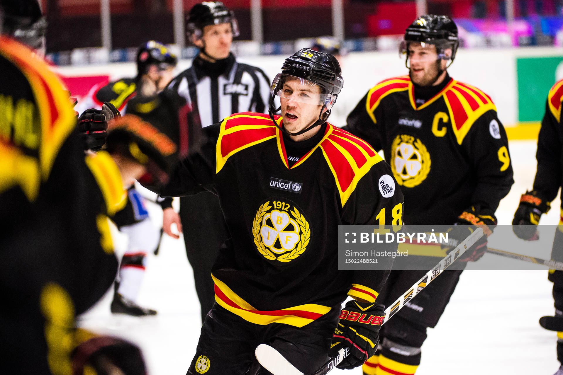 Brynäs Anton Rödin jublar