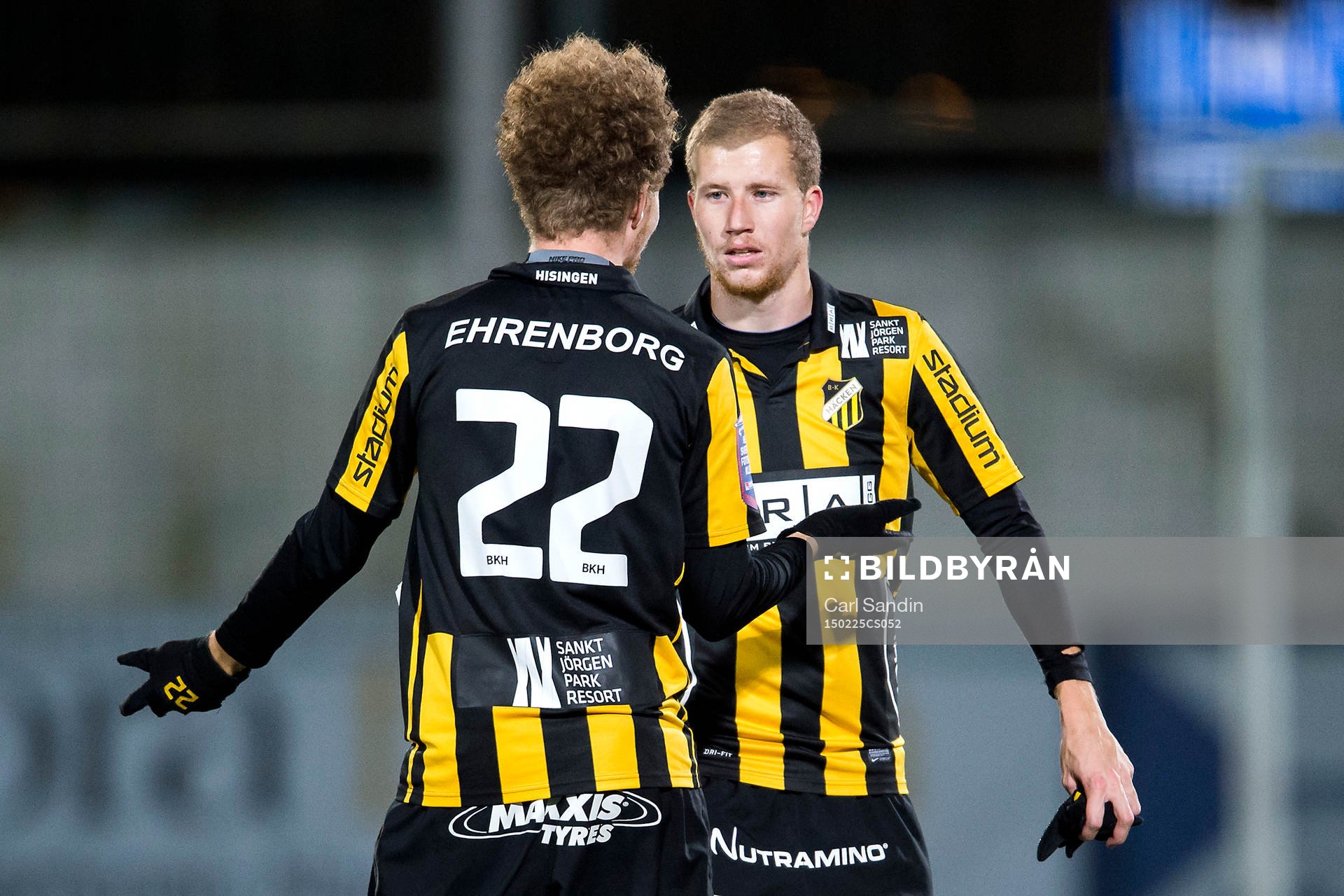 Häckens Samuel Gustafson och Simon Gustafson pratar