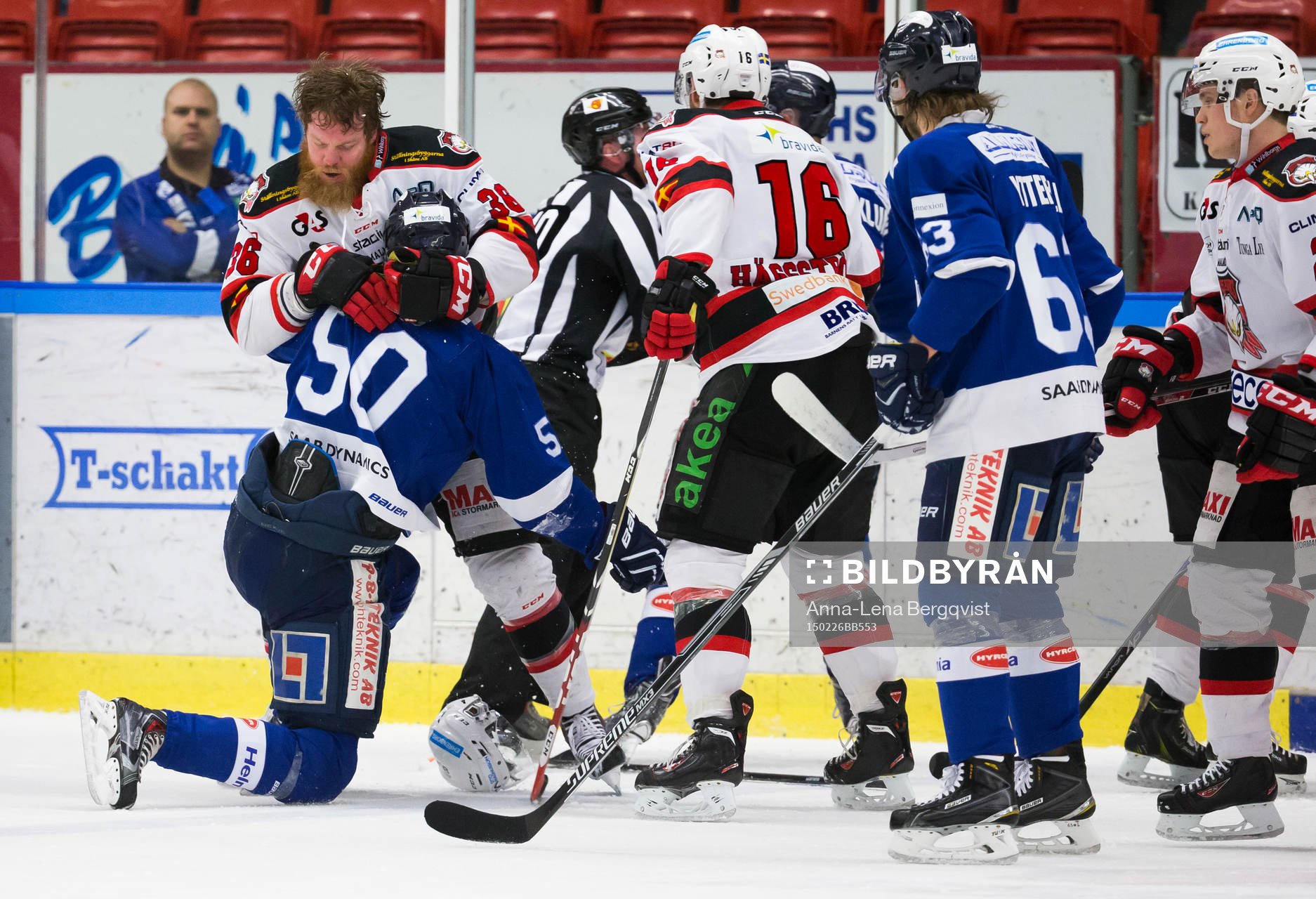 Malmö Redhawks David Liffiton i slagsmål med Karlskogas