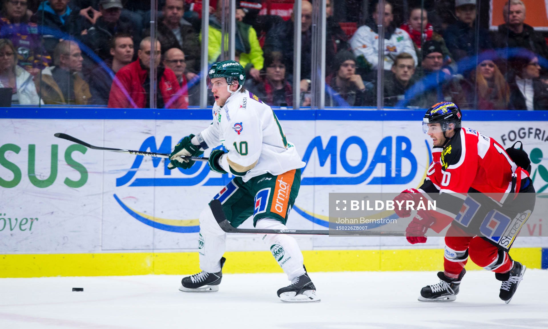 Färjestads Shawn Lalonde och Örebros Derek Ryan