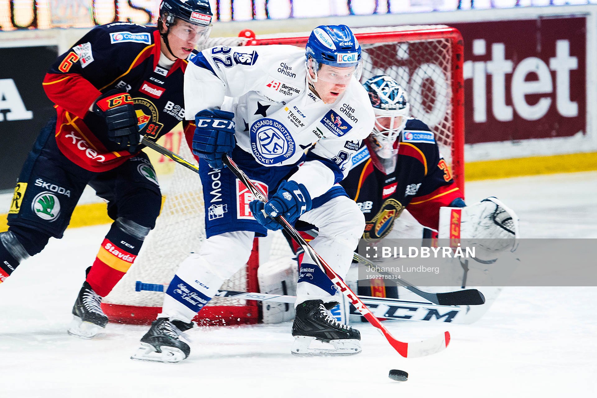 Leksands Jens Bergenström jagas av Djurgårdens Andreas