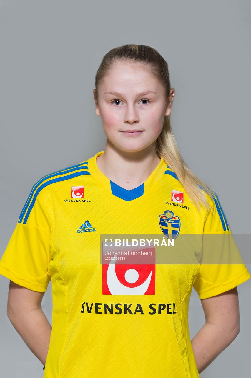 Amanda Jansson som spelar i F16/99-landslaget