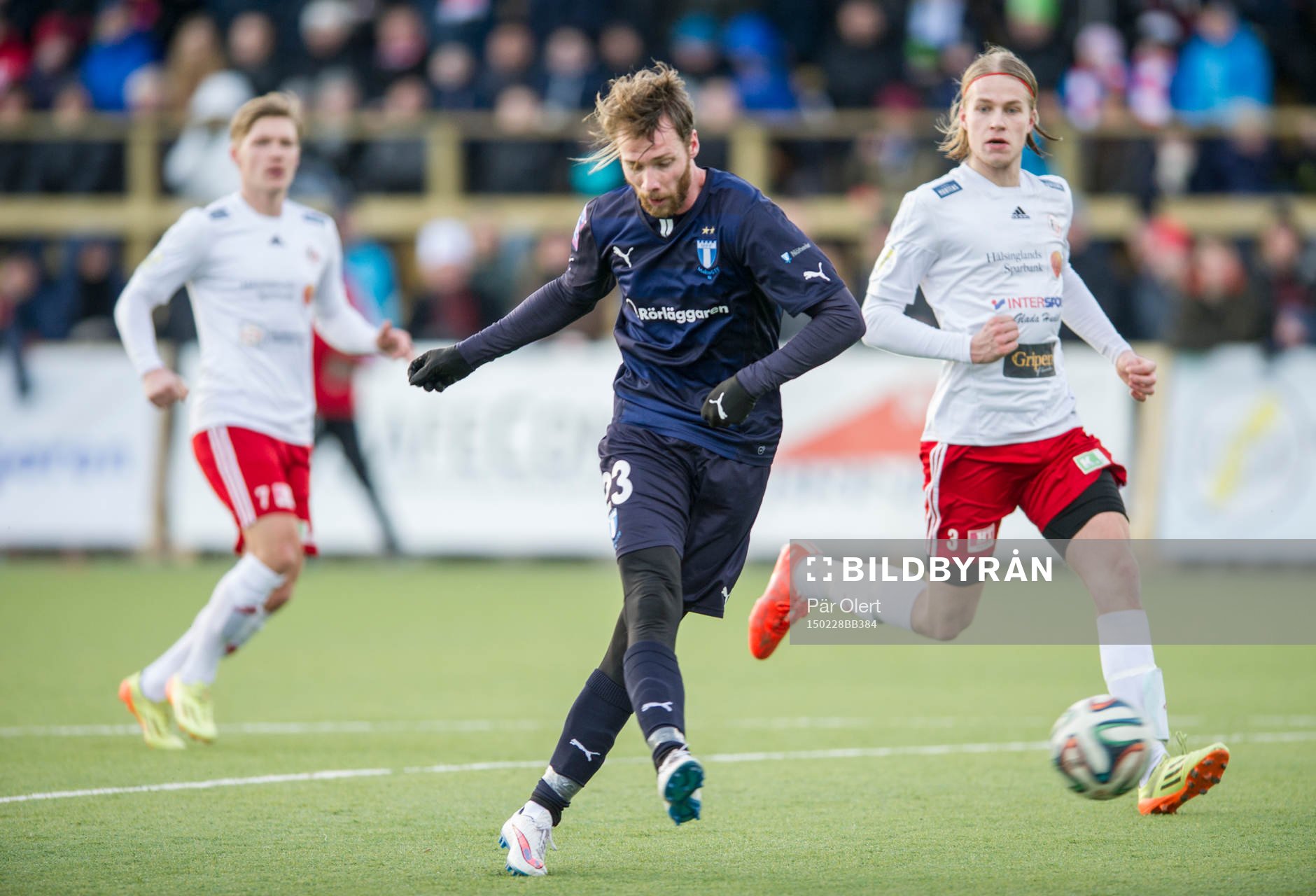 Malmö FFs  Jo Inge Berget skjuter 0-4 målet