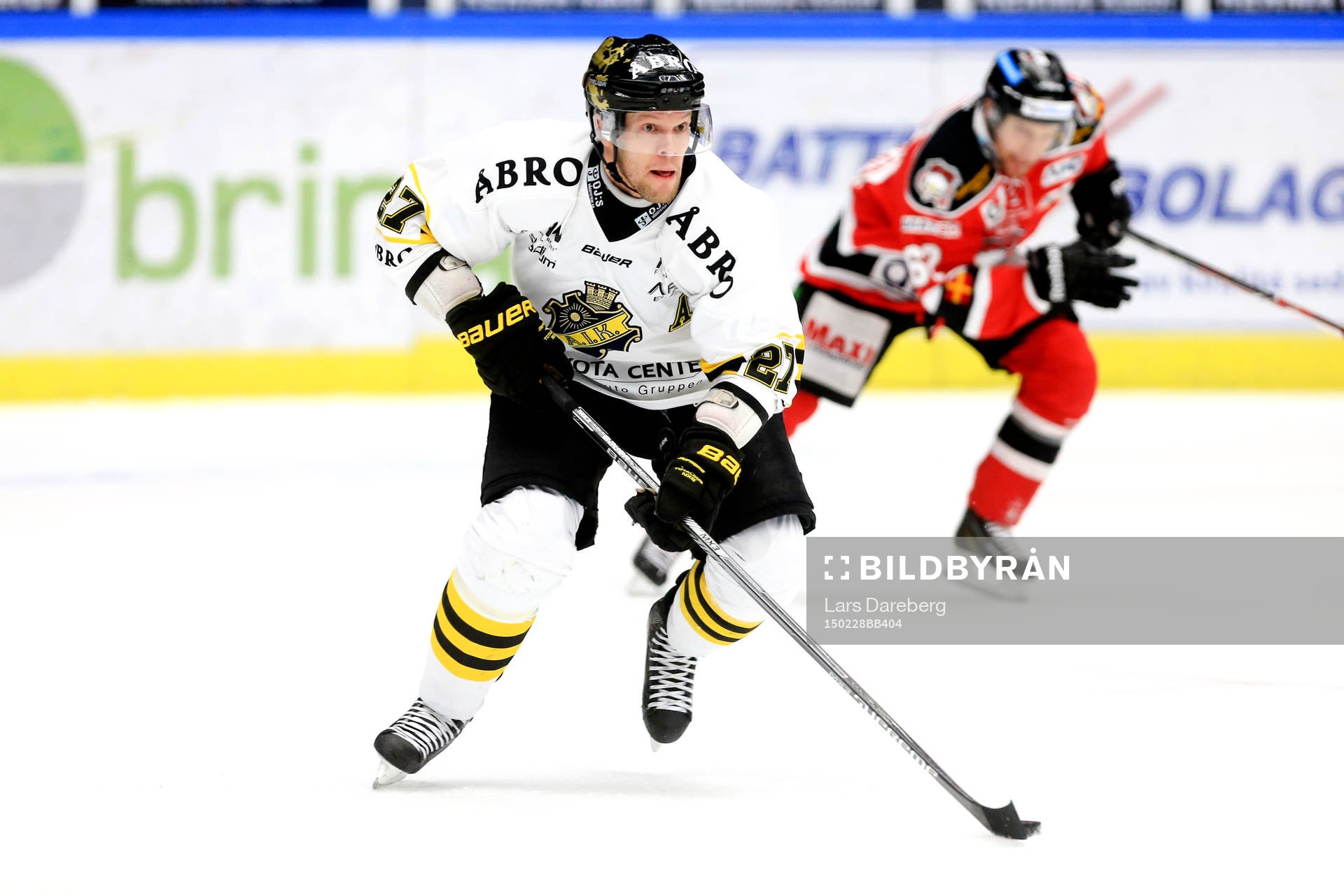 s Jordan Hendry