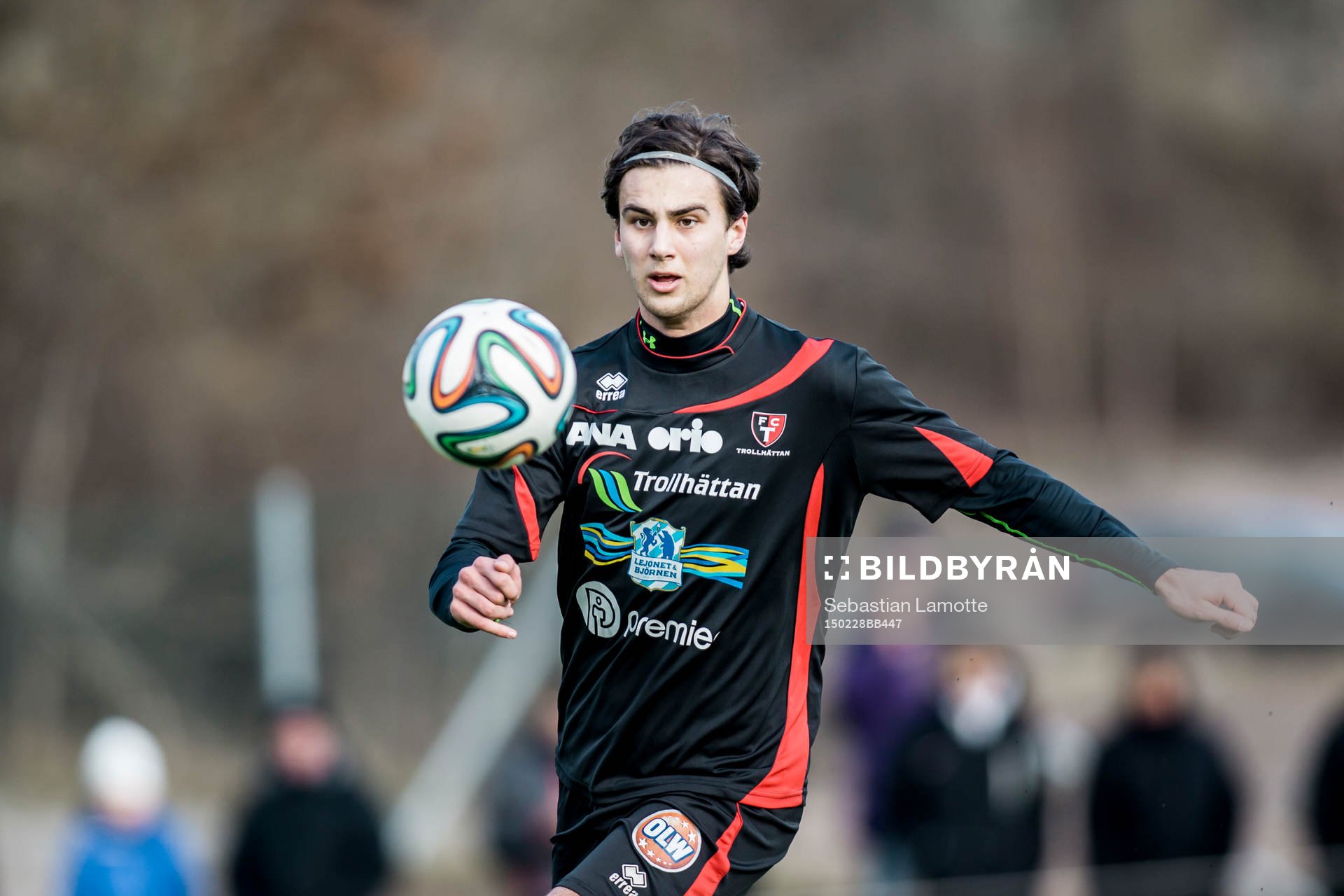 Trollhättans Tommie Veljovic under fotbollsmatchen i Svenska cupen mellan Ljungskile SK och FC Trollhättan den 28 februari 2015 i Vänersborg.