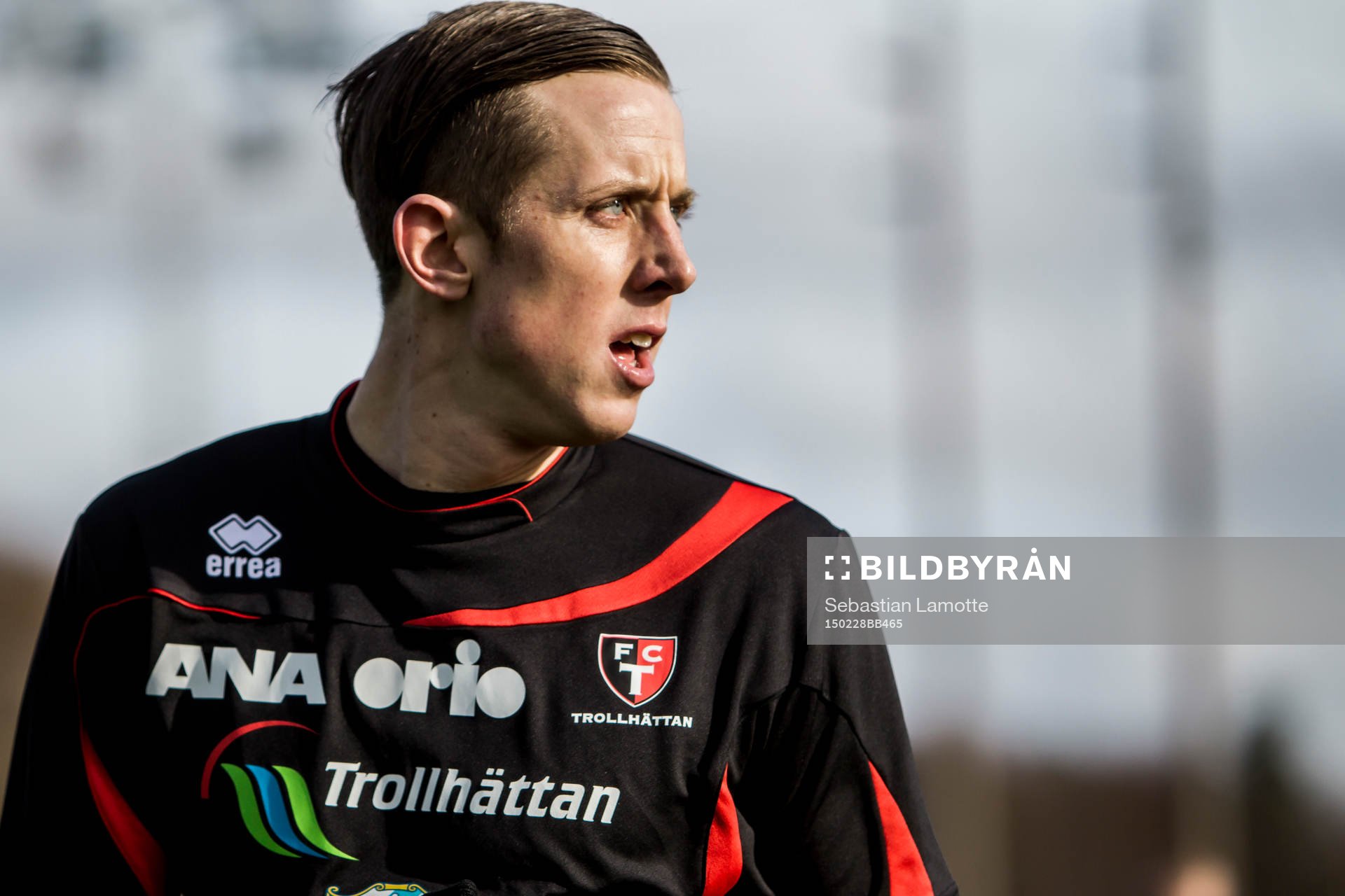 Trollhättans Robert Bagger under fotbollsmatchen i Svenska cupen mellan Ljungskile SK och FC Trollhättan den 28 februari 2015 i Vänersborg.