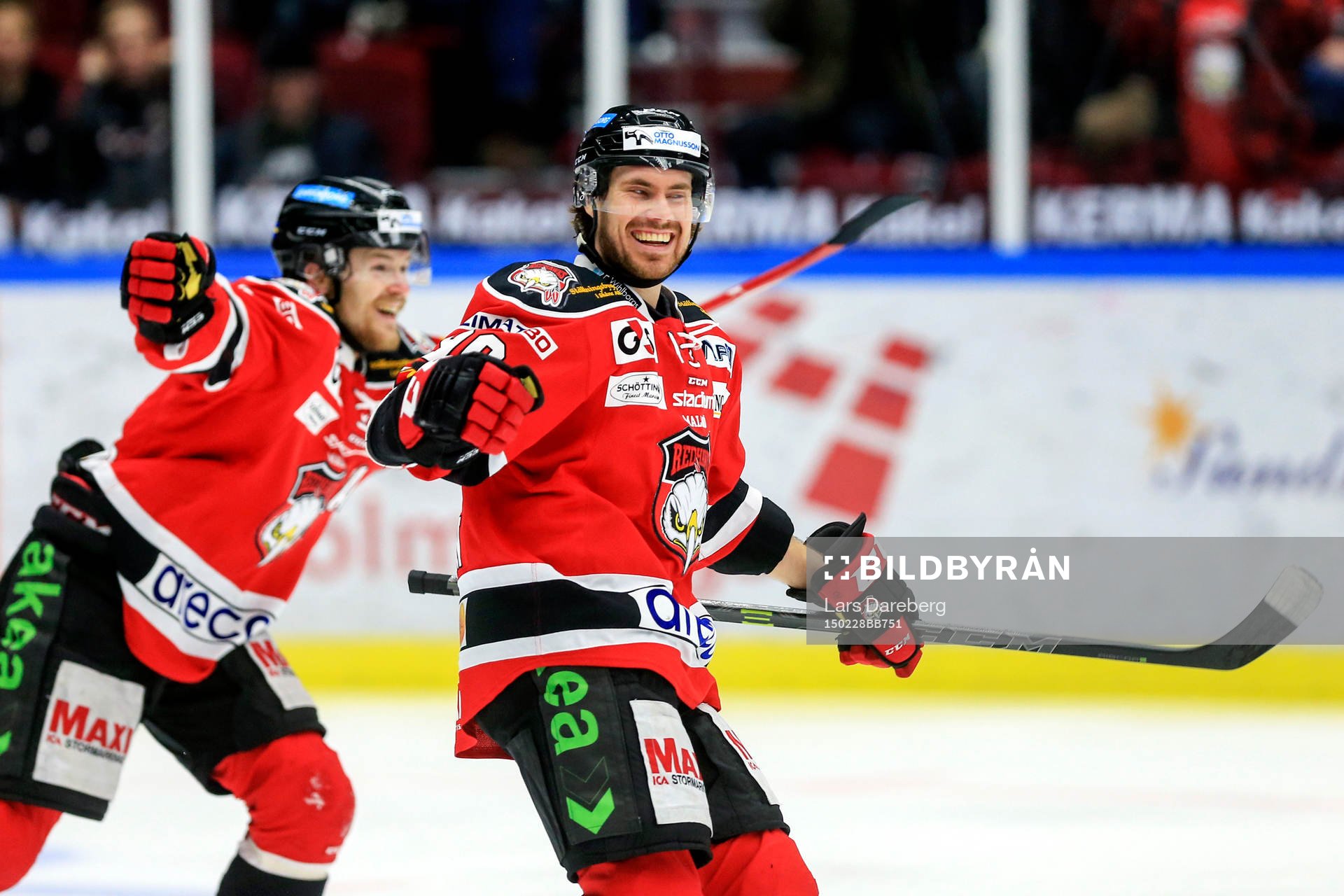 Malmö Redhawks Nicklas Jadeland och Mattias Persson jublar