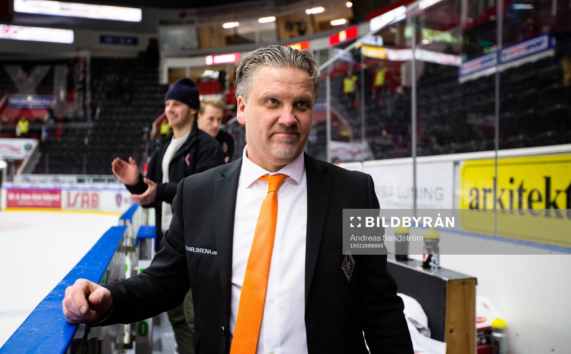 Karlskronas tränare Per Hånberg ser nöjd ut