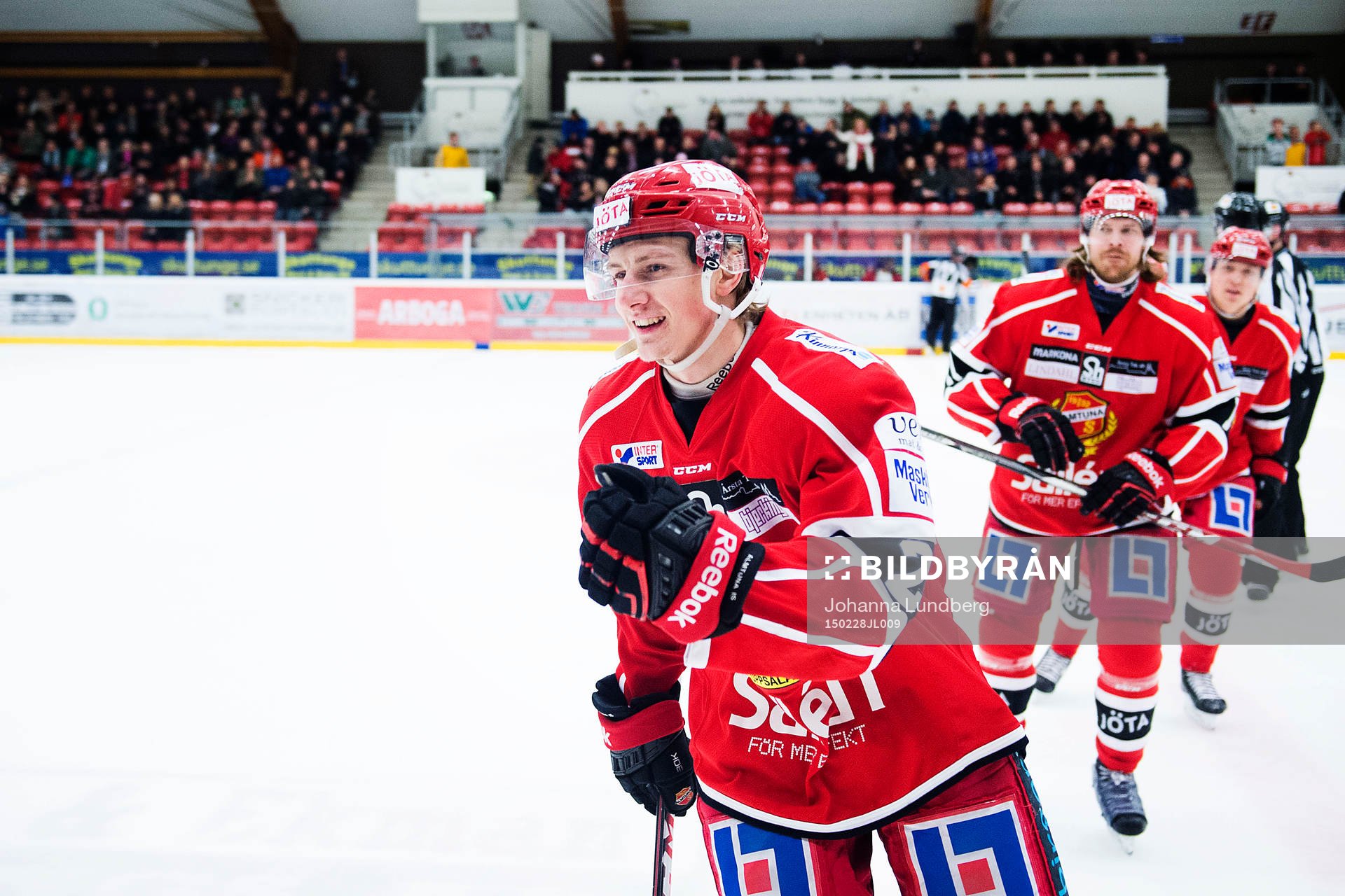 Almtunas Patrik Norén jublar