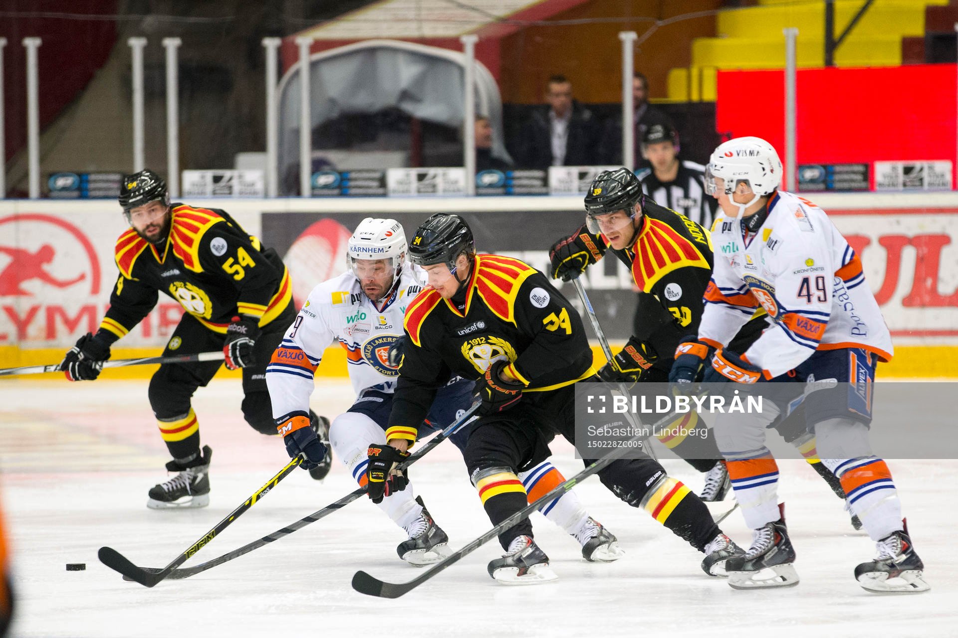 Brynäs Tomas Slovak och Växjö Patrik Lundh och Brynäs