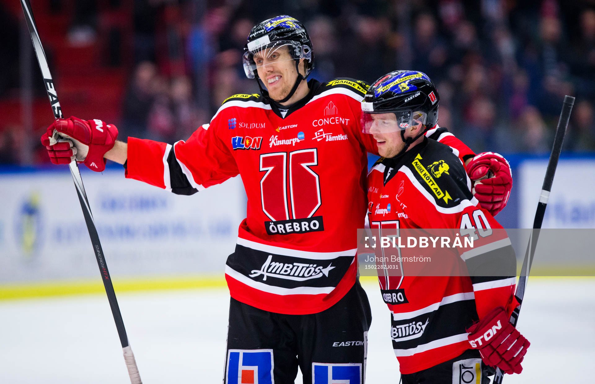 Örebros Marko Anttila gör 4-0 och jublar med Anders