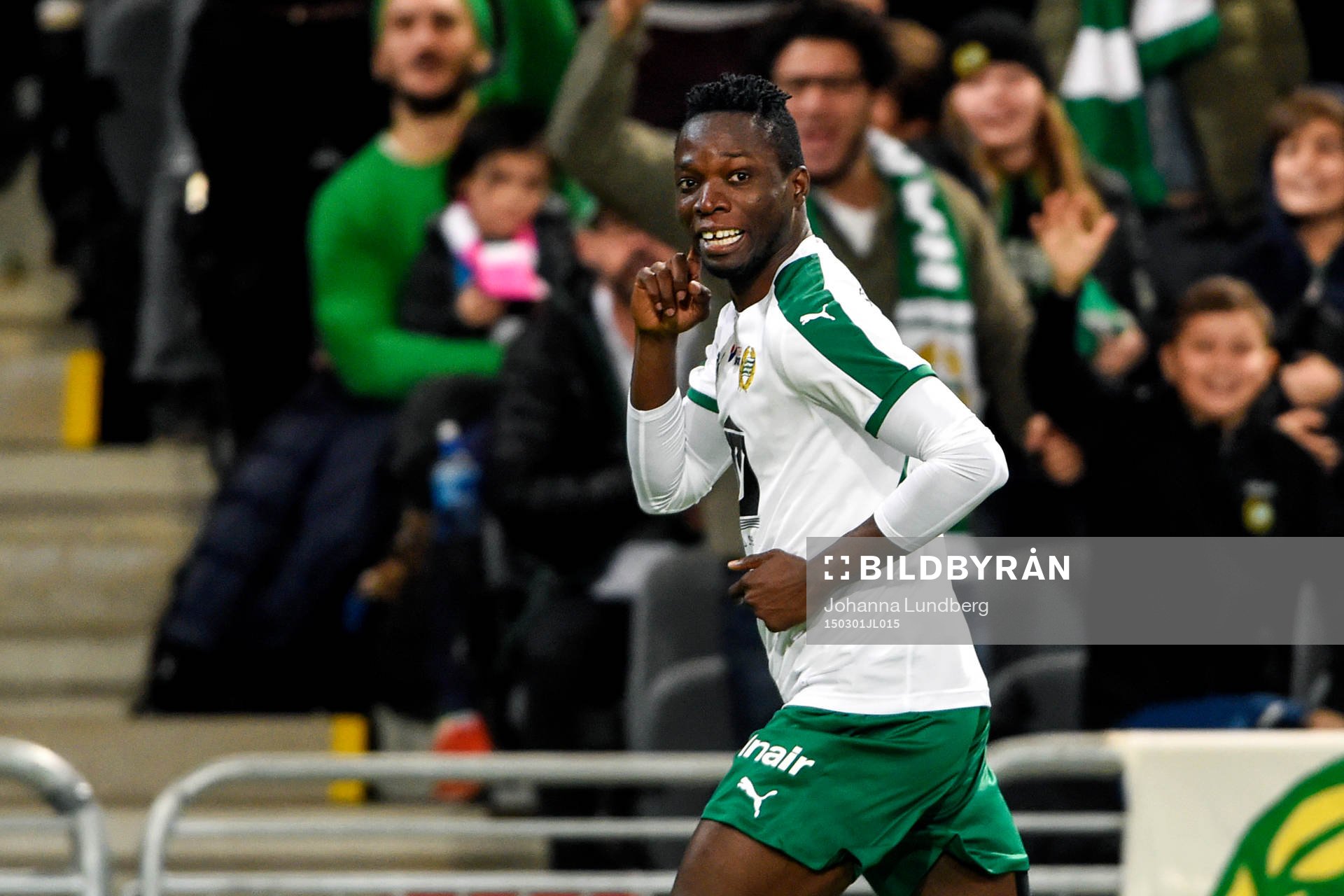 Hammarbys Amadaiya Rennie jublar