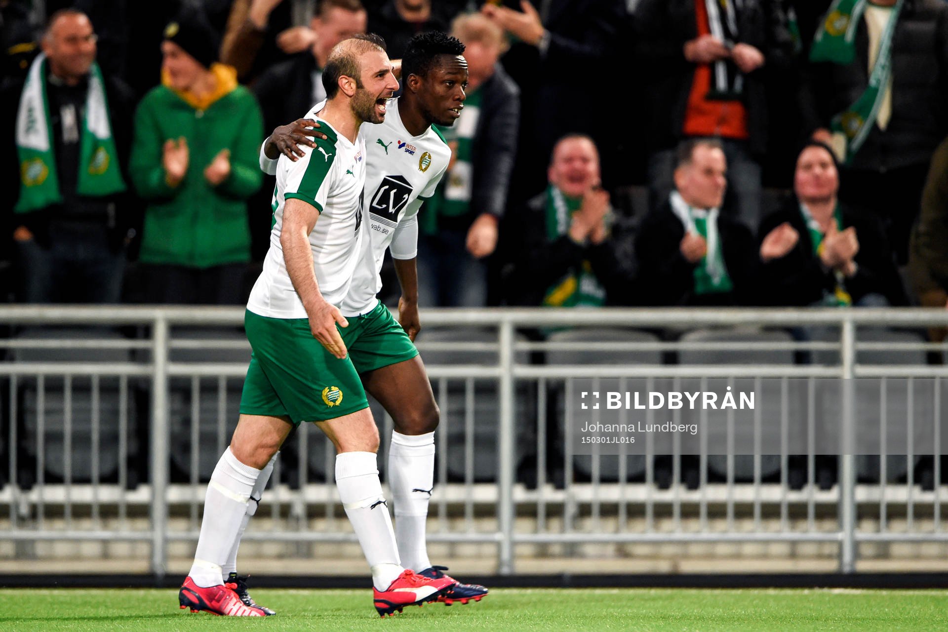 Hammarbys Kennedy Bakircioglu och Amadaiya Rennie