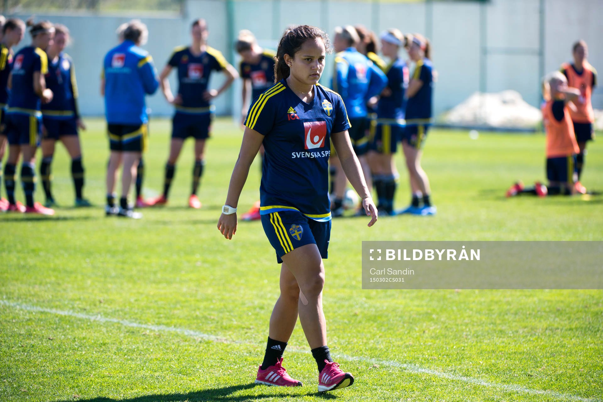 Malin Diaz under en träning med det svenska landslaget i fotboll den 2 februari 2015 i Ferreiras, Portugal.