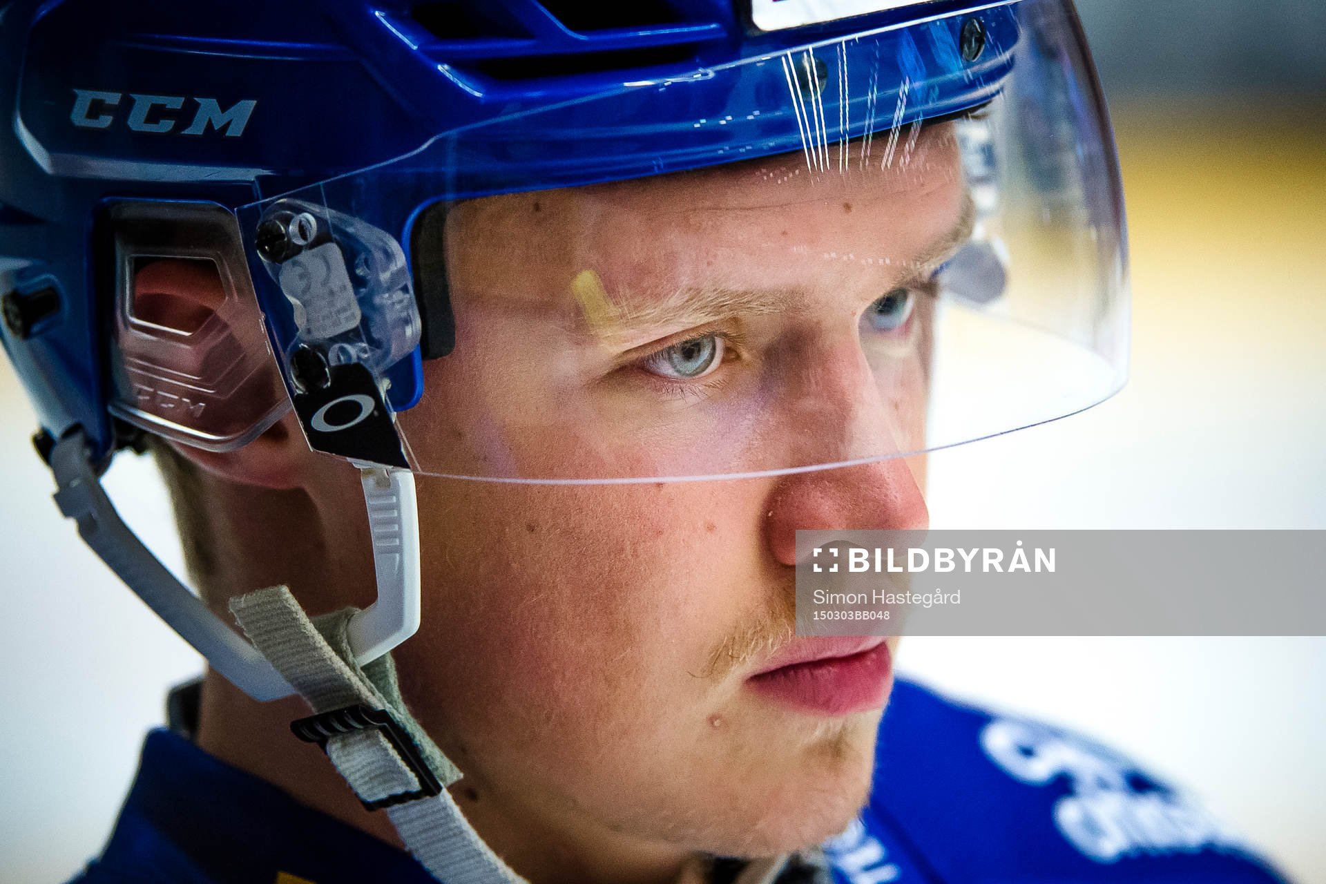 Leksands Carl Ericson före ishockeymatchen i SHL mellan