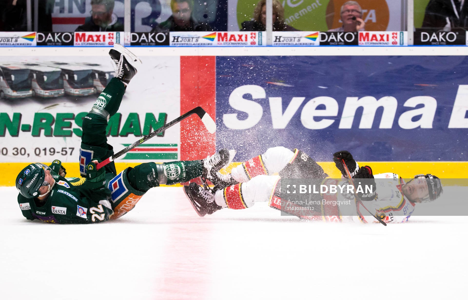 Färjestads Per Åslund  och Luleås  Per Ledin ligger på