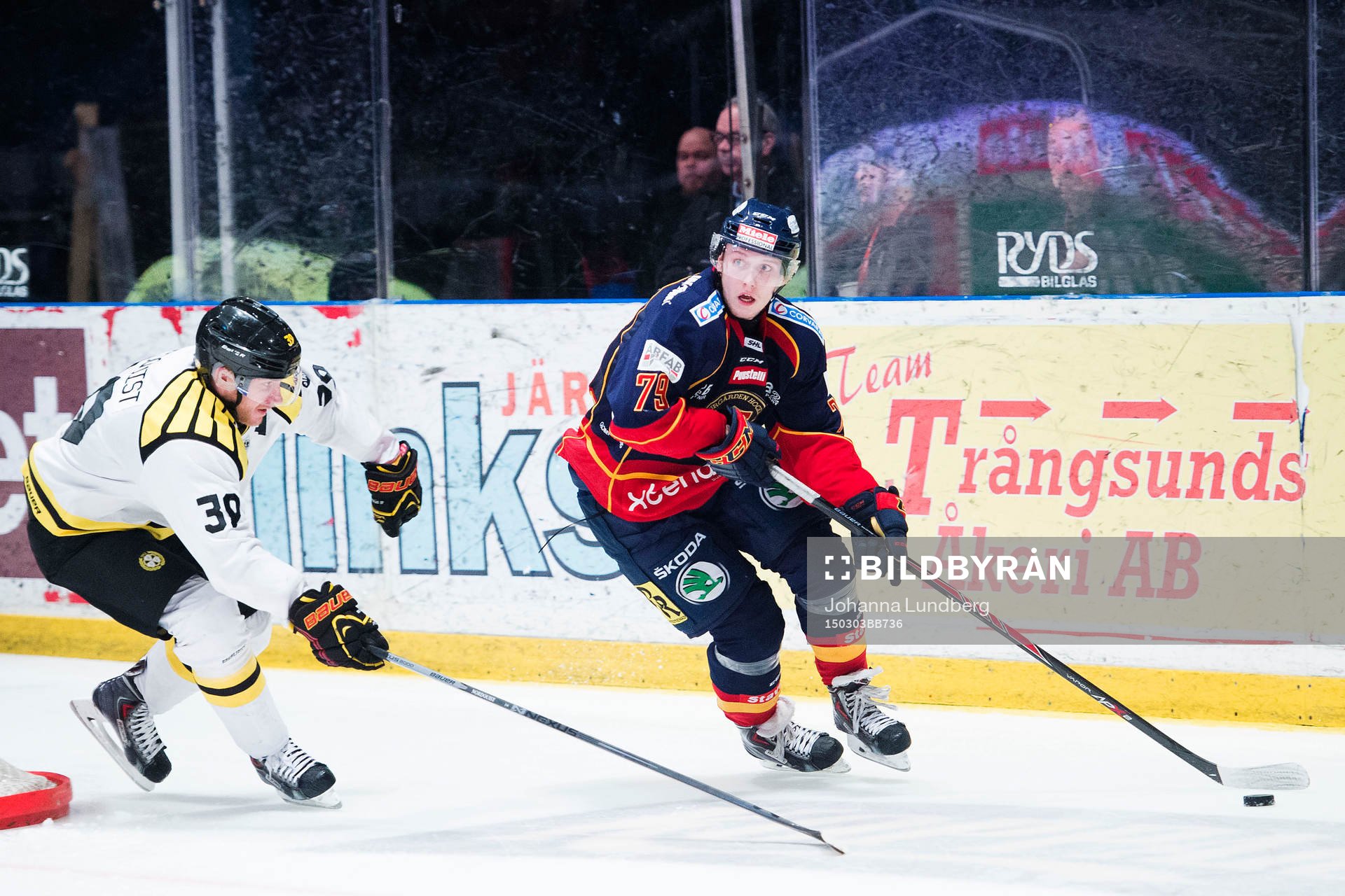 Brynäs Jonas Nordquist jagar Emil Lundberg